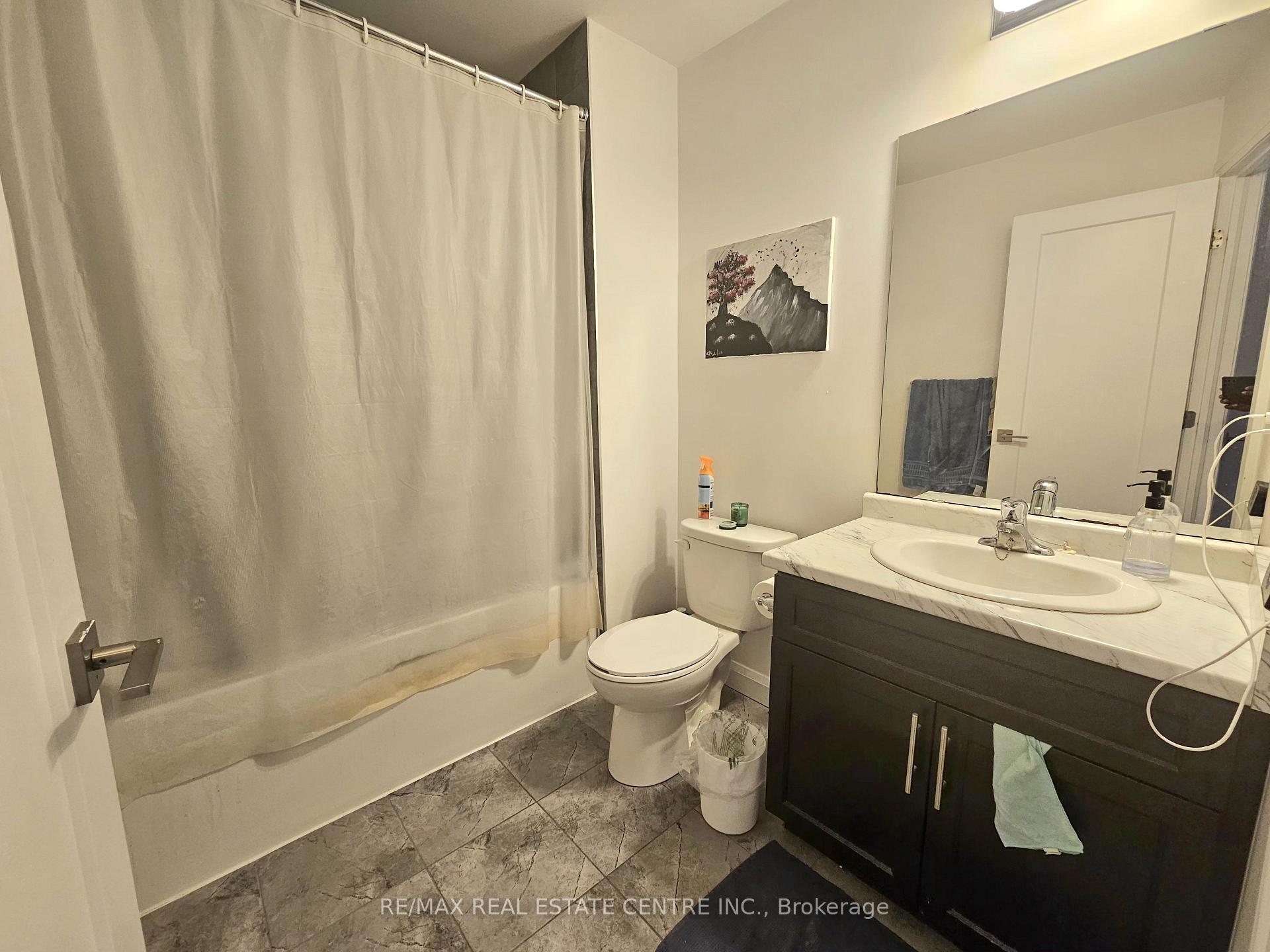 Photo 20 of Unit 17, 1169 Garner Road E, Hamilton, Ancaster — HOMEH