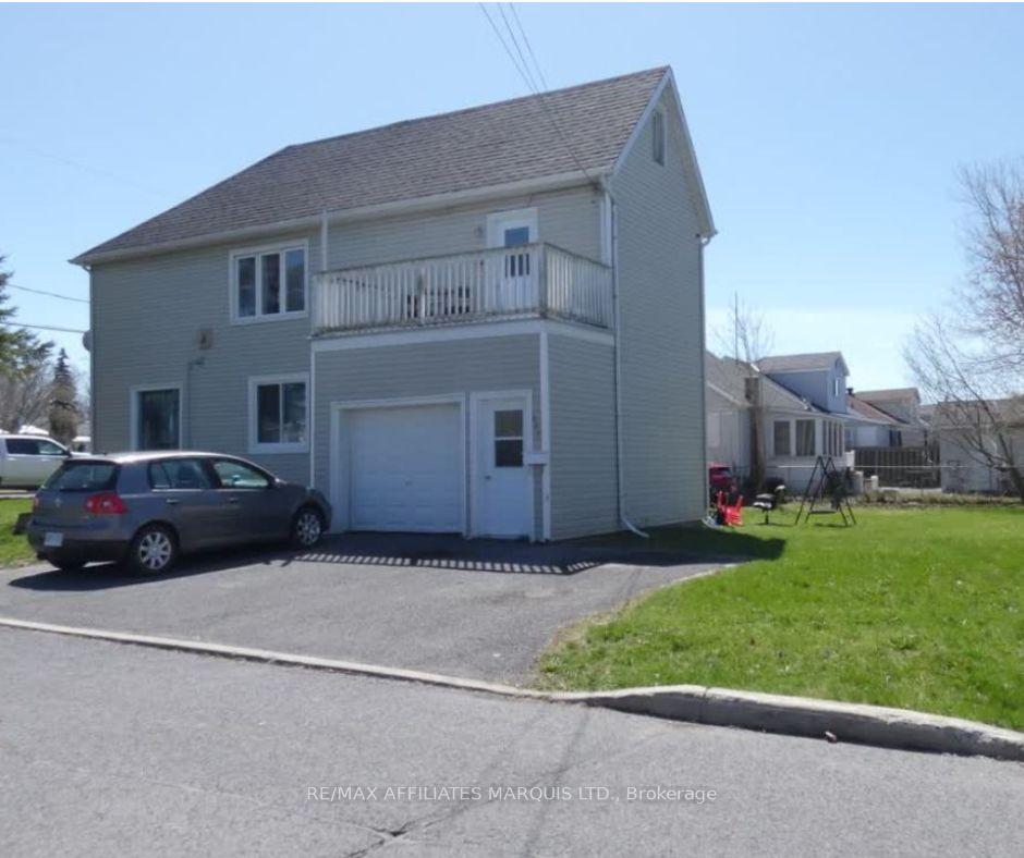 Photo 1 of 141 Cornwallis Avenue, Cornwall — HOMEH