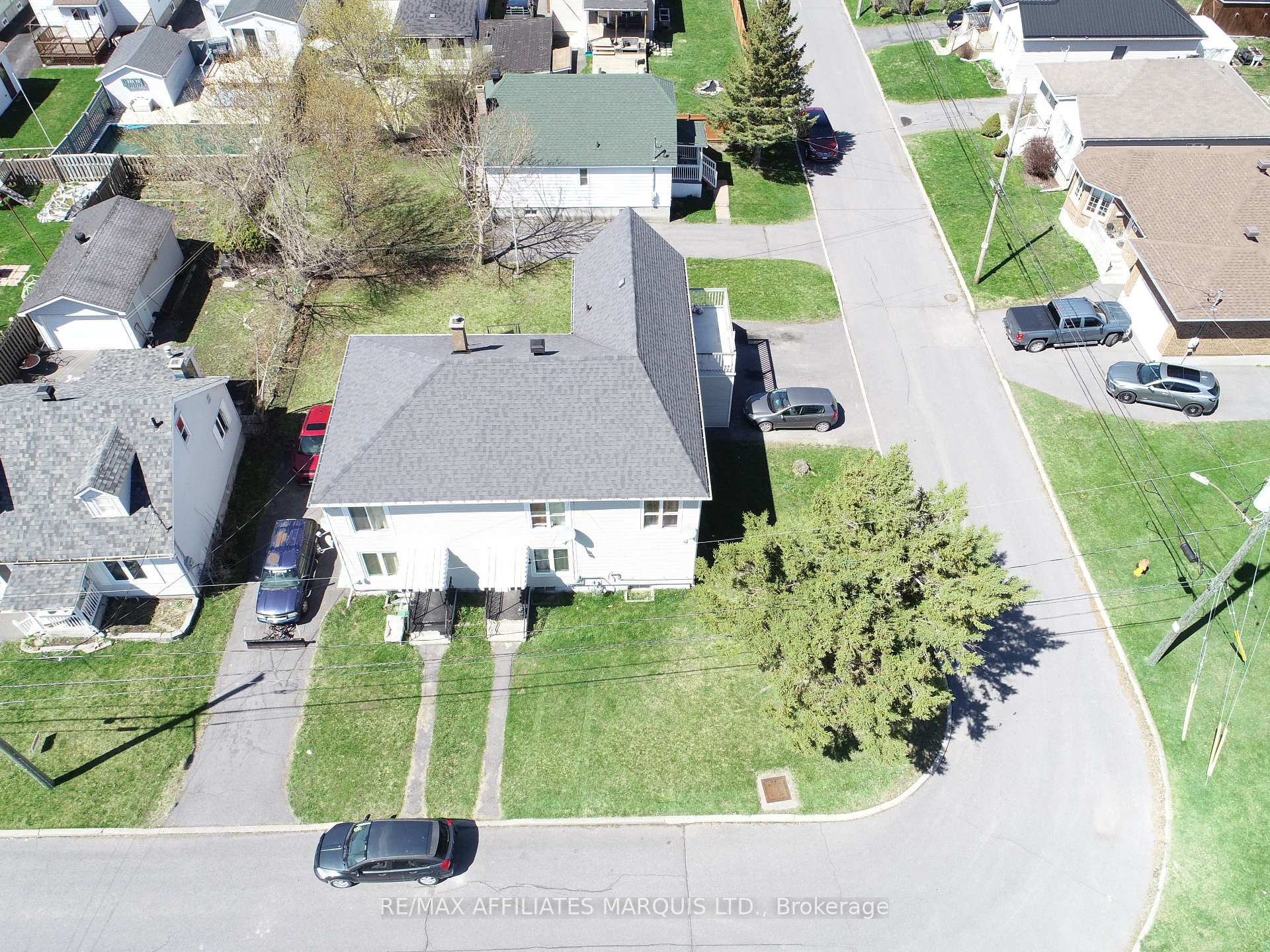 Photo 5 of 141 Cornwallis Avenue, Cornwall — HOMEH