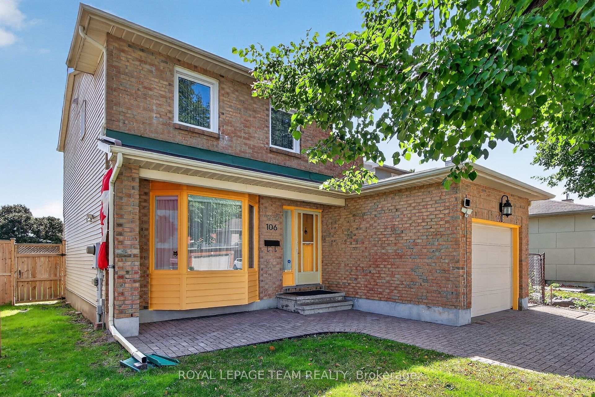 Photo 1 of 106 Four Seasons Drive, Ottawa, Borden Farm/Stewart Farm/Carleton Heights/Parkwood Hills — HOMEH