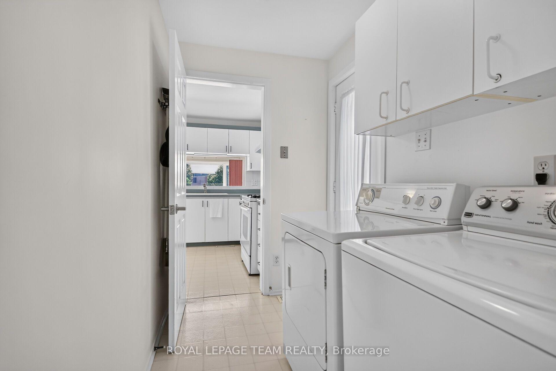 Photo 21 of 106 Four Seasons Drive, Ottawa, Borden Farm/Stewart Farm/Carleton Heights/Parkwood Hills — HOMEH