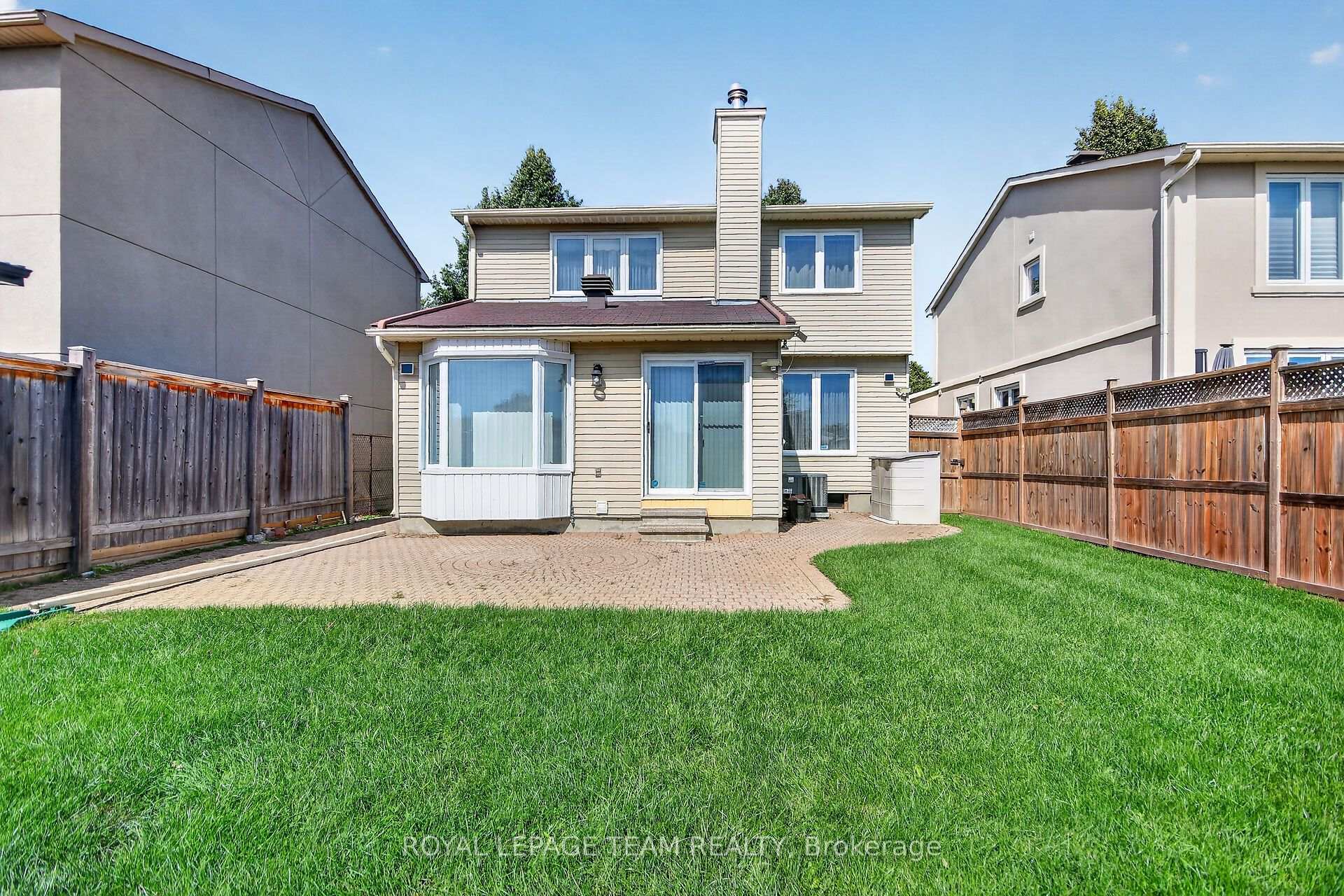 Photo 48 of 106 Four Seasons Drive, Ottawa, Borden Farm/Stewart Farm/Carleton Heights/Parkwood Hills — HOMEH