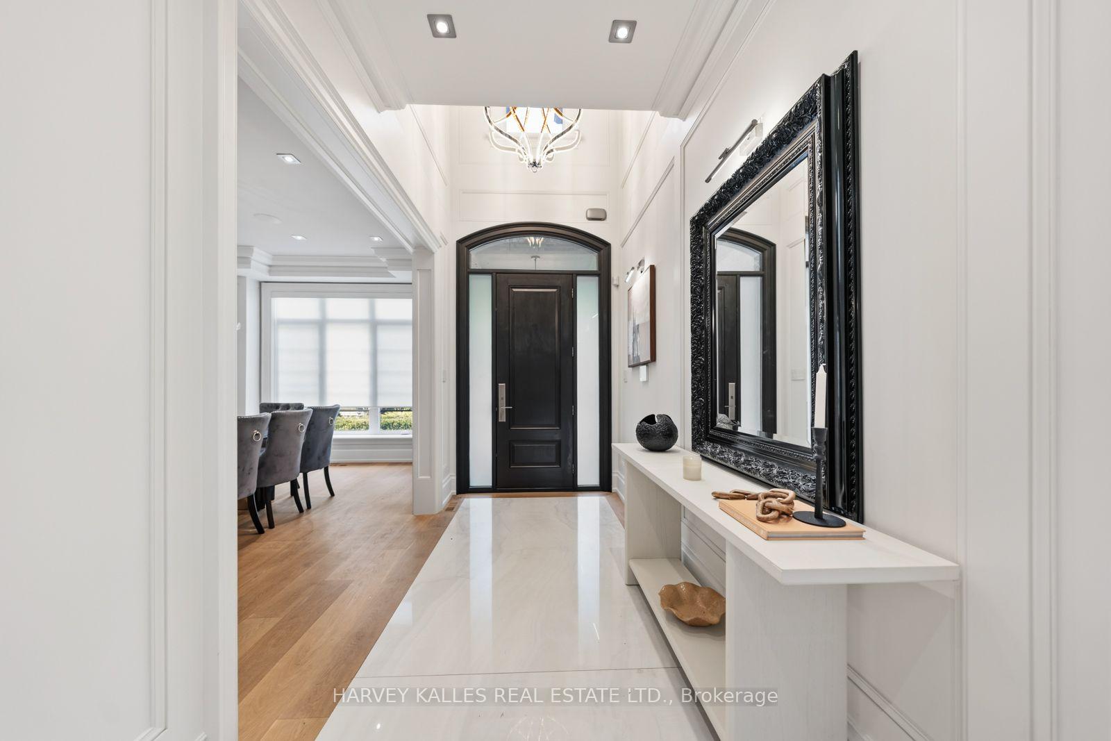 Photo 3 of 523 Vesta Drive, Toronto, Forest Hill South — HOMEH
