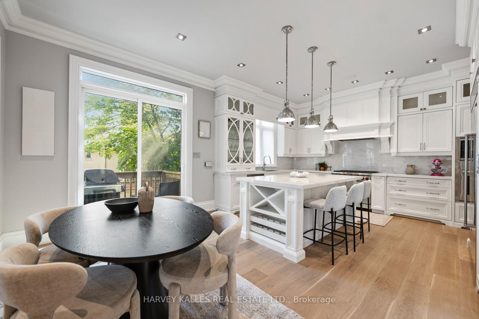 Photo 8 of 523 Vesta Drive, Toronto, Forest Hill South — HOMEH