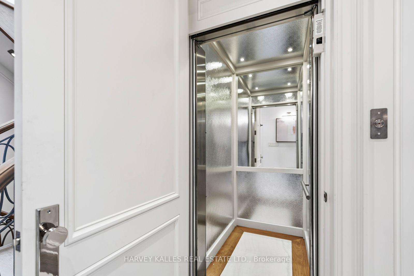 Photo 19 of 523 Vesta Drive, Toronto, Forest Hill South — HOMEH