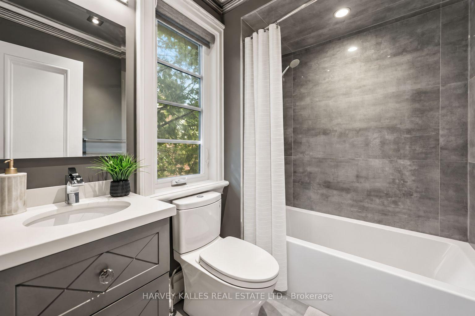 Photo 30 of 523 Vesta Drive, Toronto, Forest Hill South — HOMEH