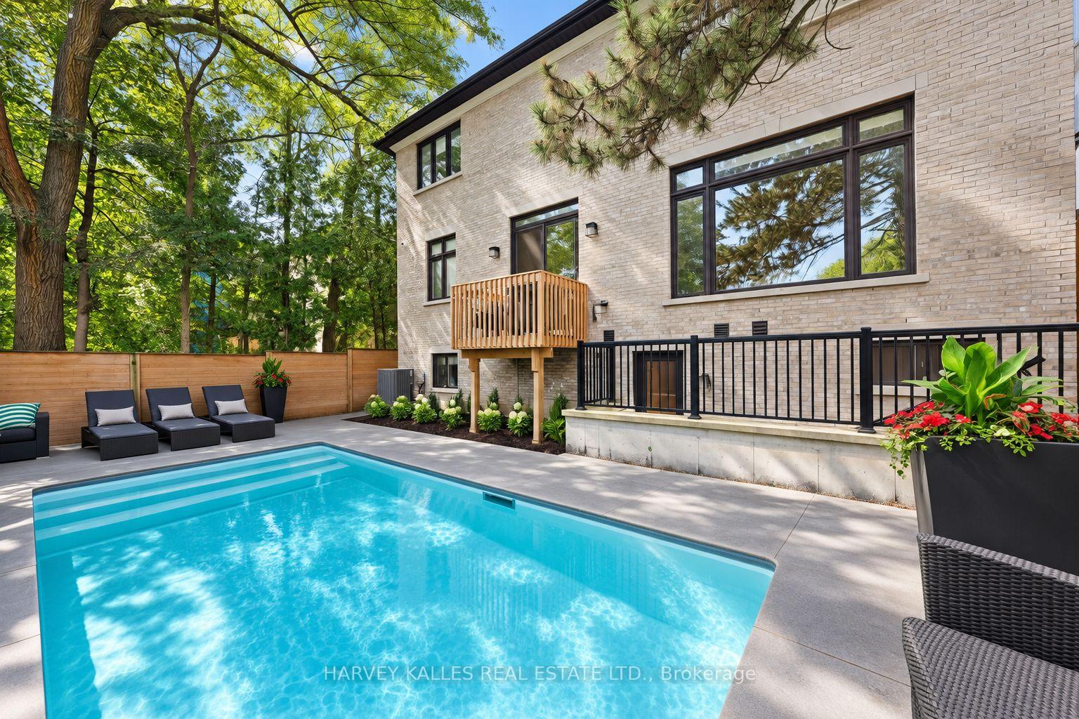 Photo 43 of 523 Vesta Drive, Toronto, Forest Hill South — HOMEH