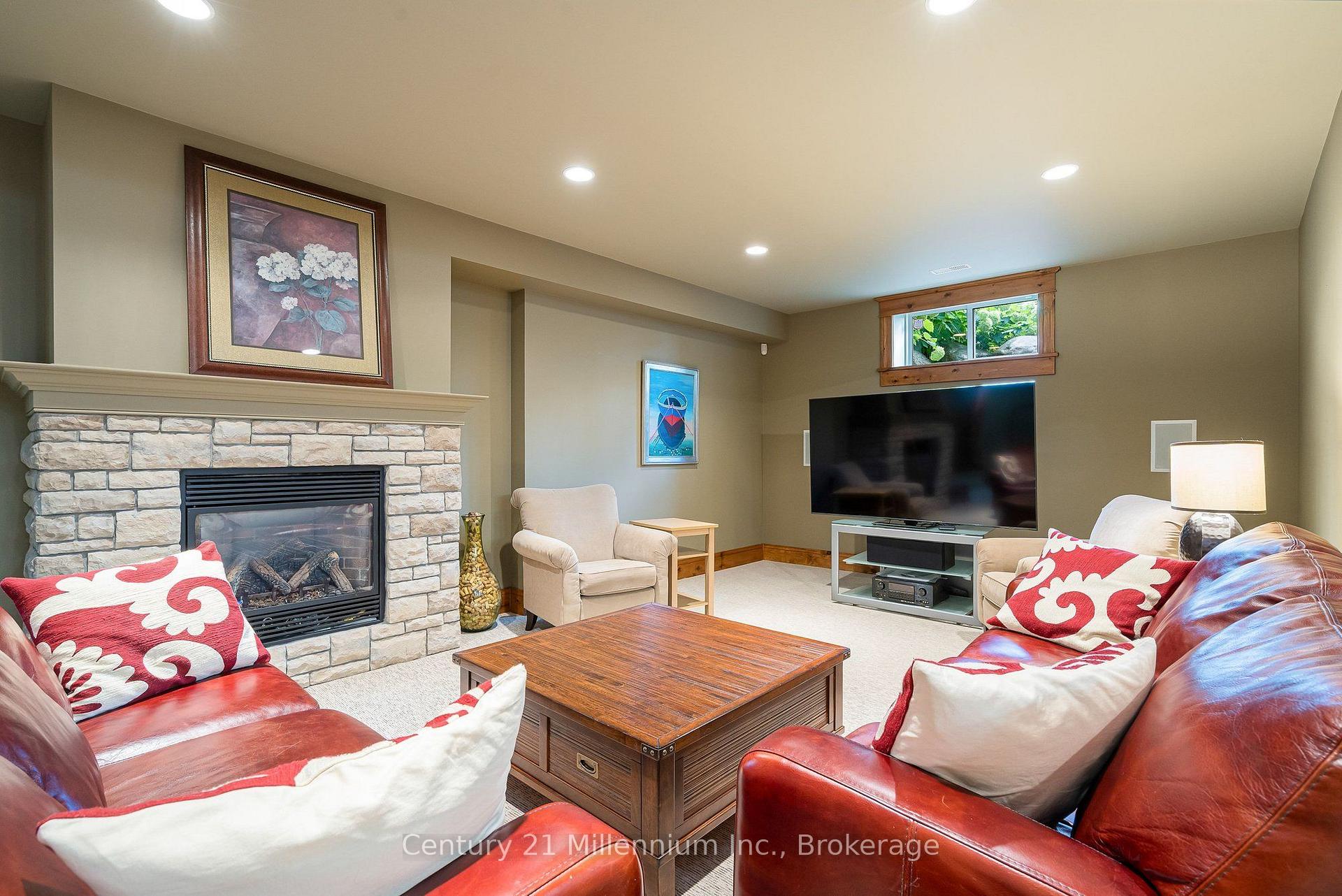 Photo 33 of 133 East Ridge Drive, Blue Mountains — HOMEH