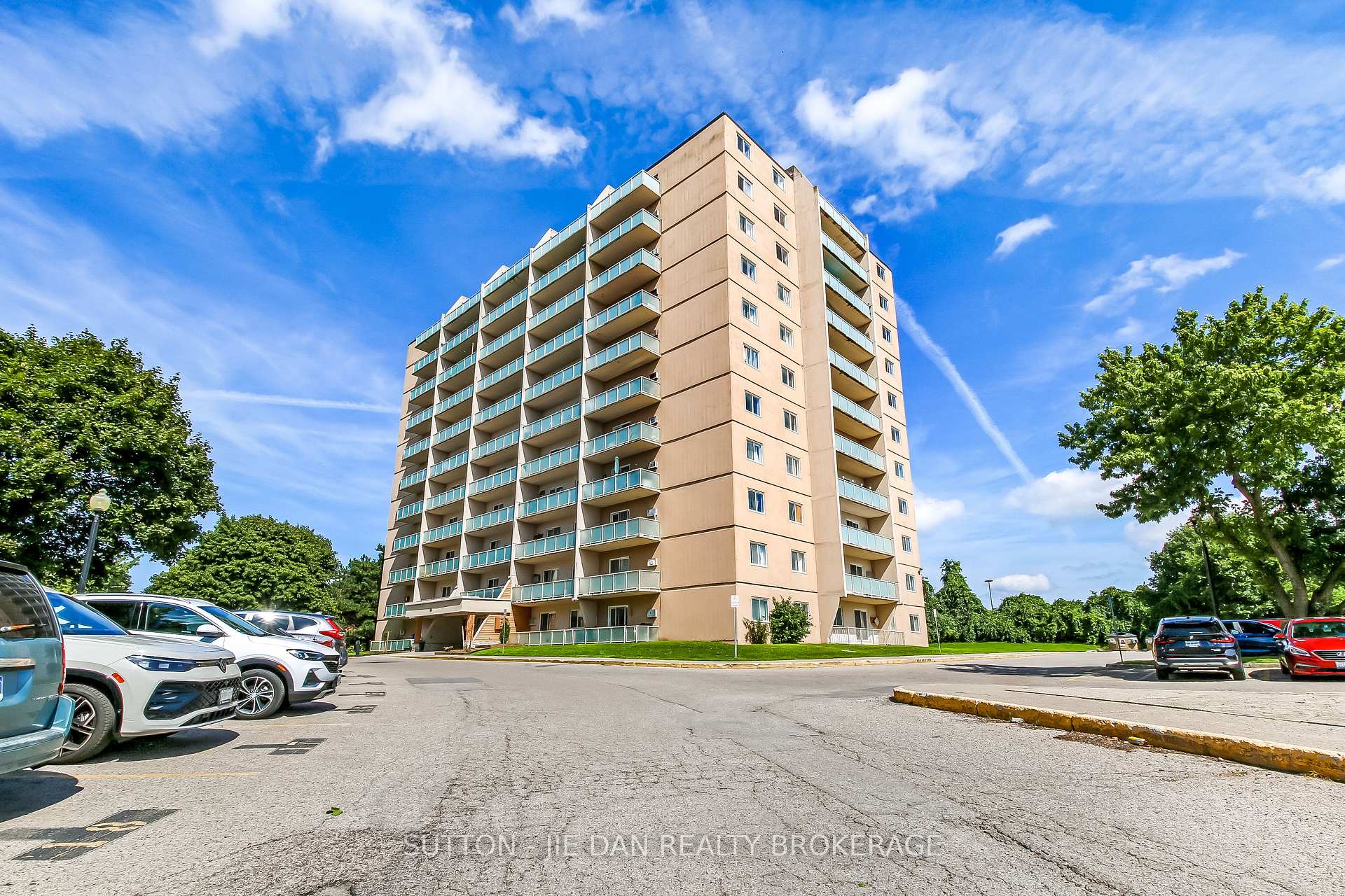 Photo of Unit 605, 583 Mornington Avenue