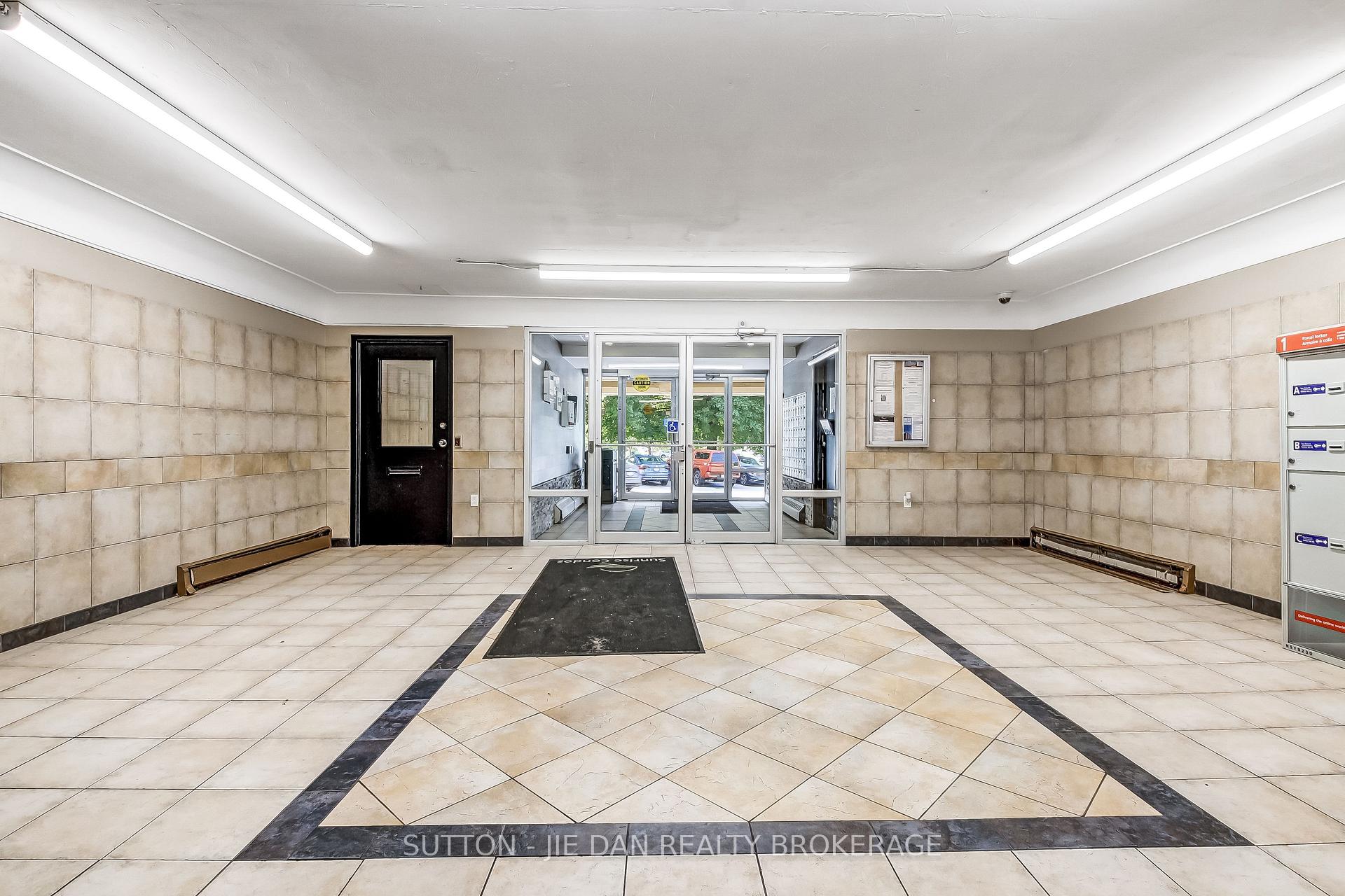 Photo 2 of Unit 605, 583 Mornington Avenue, London, East G — HOMEH