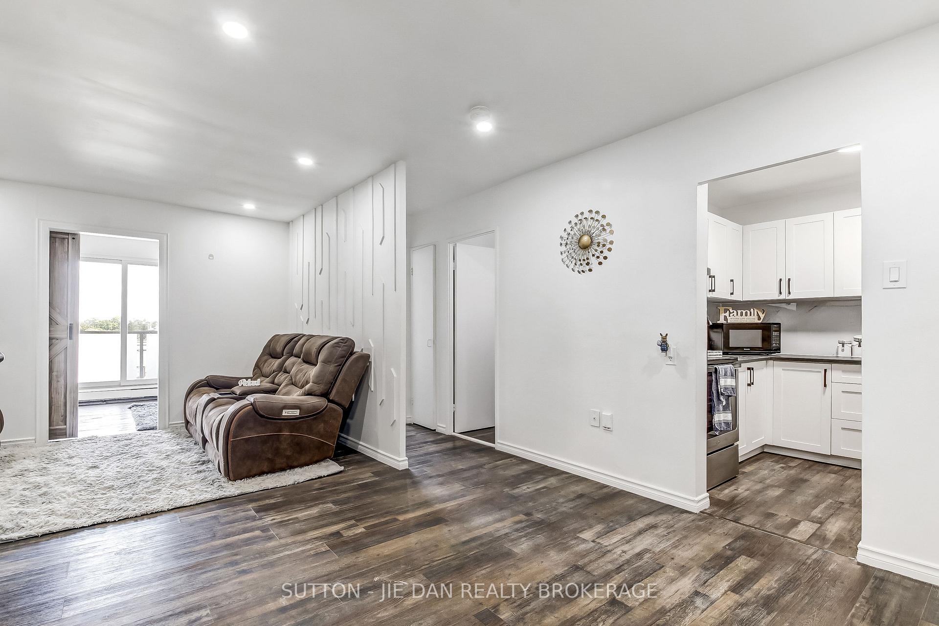 Photo 5 of Unit 605, 583 Mornington Avenue, London, East G — HOMEH