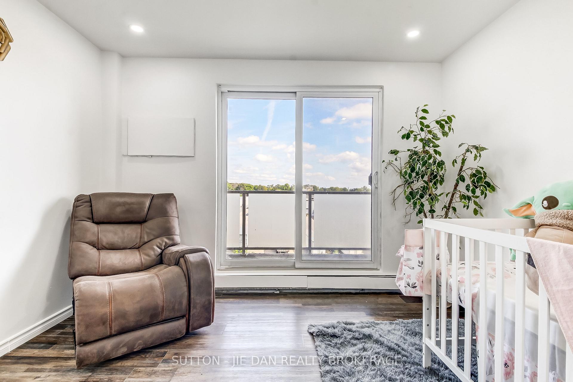 Photo 7 of Unit 605, 583 Mornington Avenue, London, East G — HOMEH