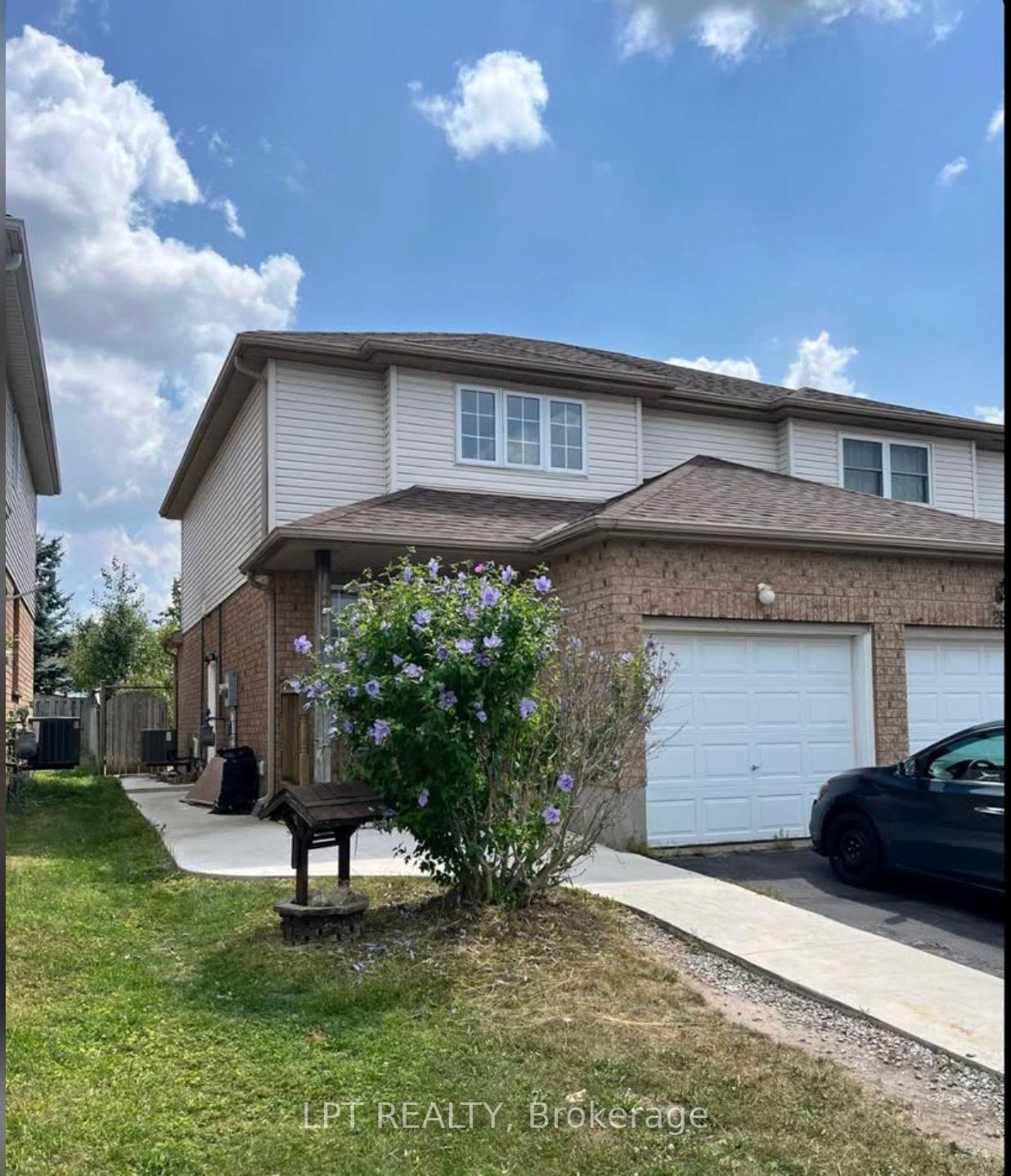 Photo 1 of Unit LOWER, 26 Activa Avenue, Kitchener, Laurentian Hills — HOMEH
