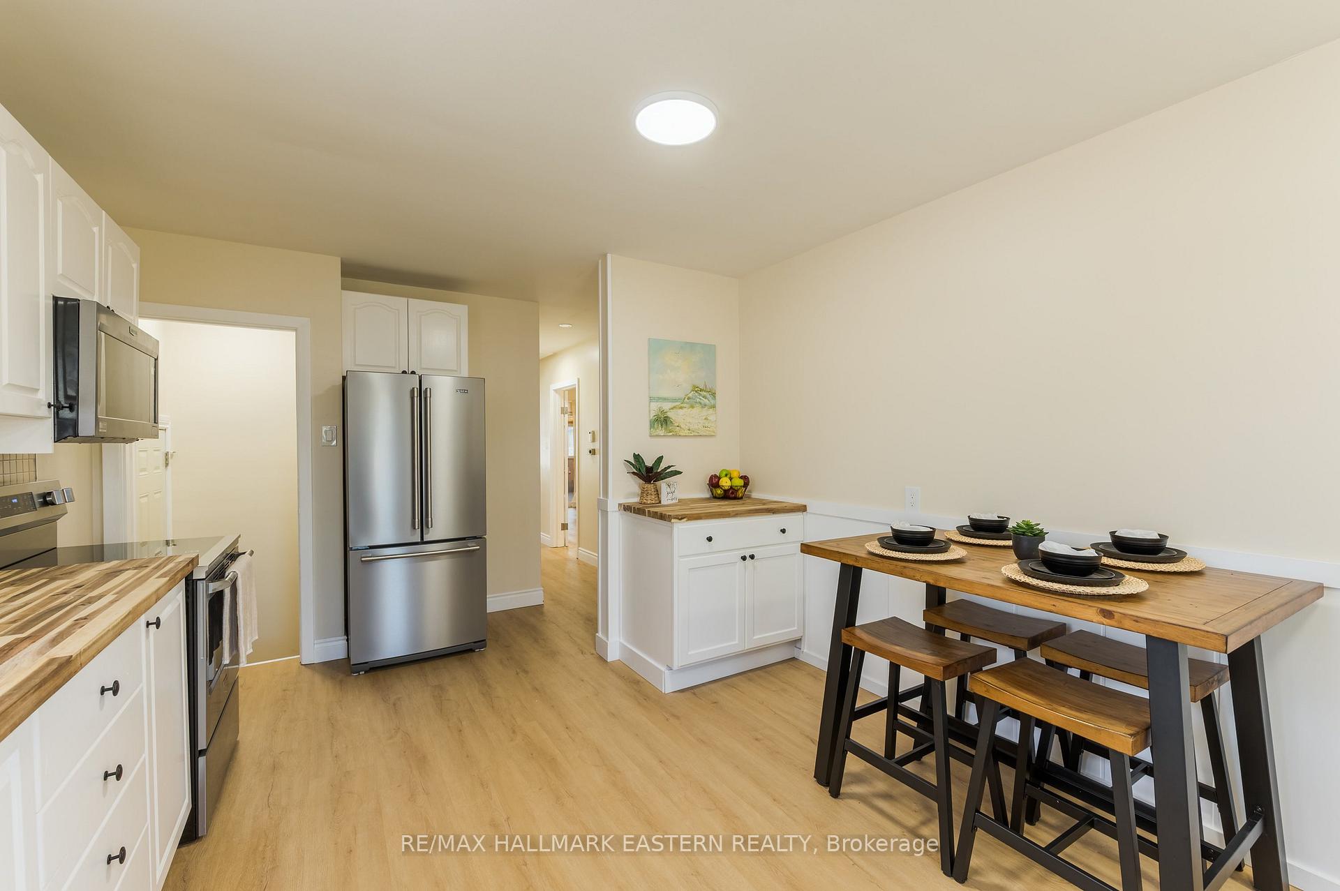 Photo 13 of 847 St Mary's Street, Peterborough, Otonabee Ward 1 — HOMEH