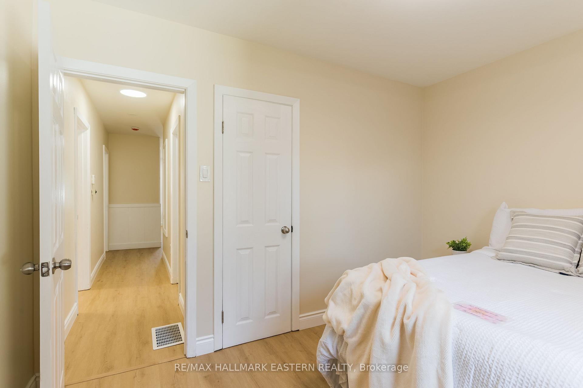 Photo 27 of 847 St Mary's Street, Peterborough, Otonabee Ward 1 — HOMEH