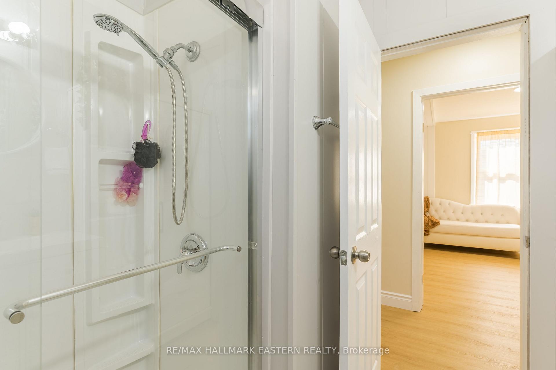 Photo 30 of 847 St Mary's Street, Peterborough, Otonabee Ward 1 — HOMEH
