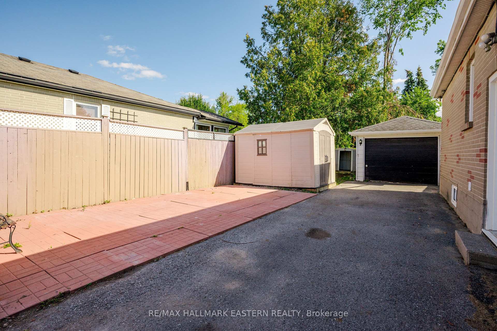 Photo 43 of 847 St Mary's Street, Peterborough, Otonabee Ward 1 — HOMEH