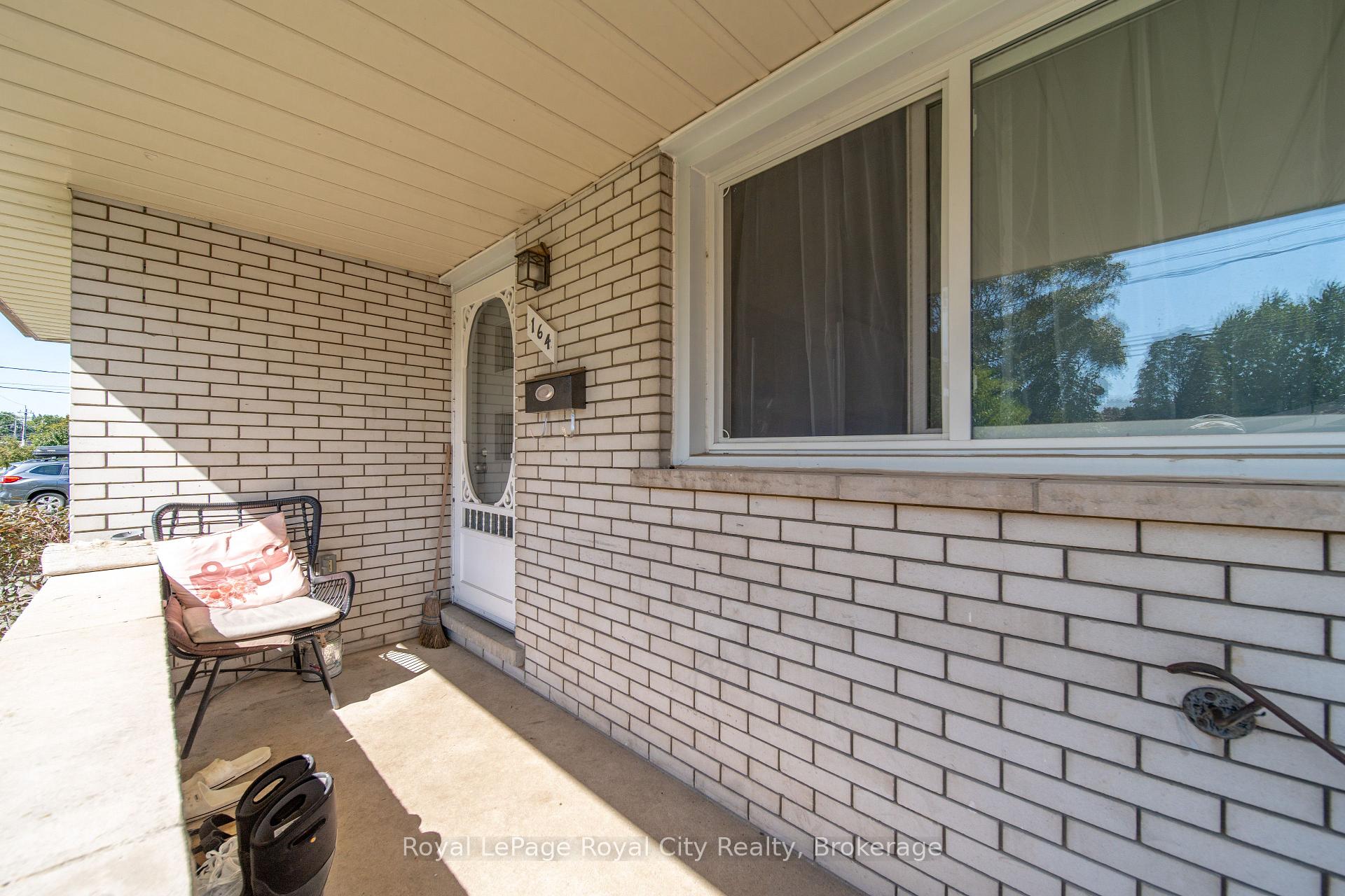 Photo 2 of 164 Waverley Drive, Guelph, Riverside Park — HOMEH