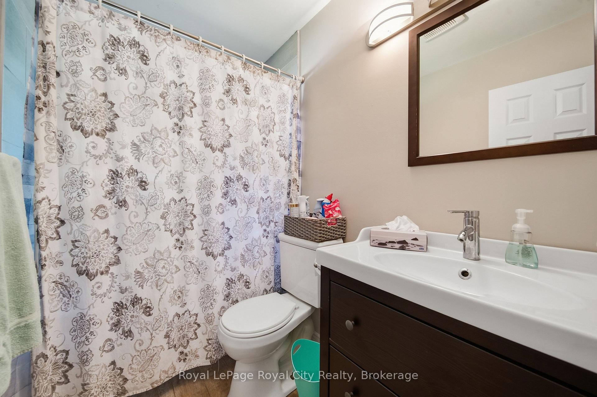 Photo 11 of 164 Waverley Drive, Guelph, Riverside Park — HOMEH