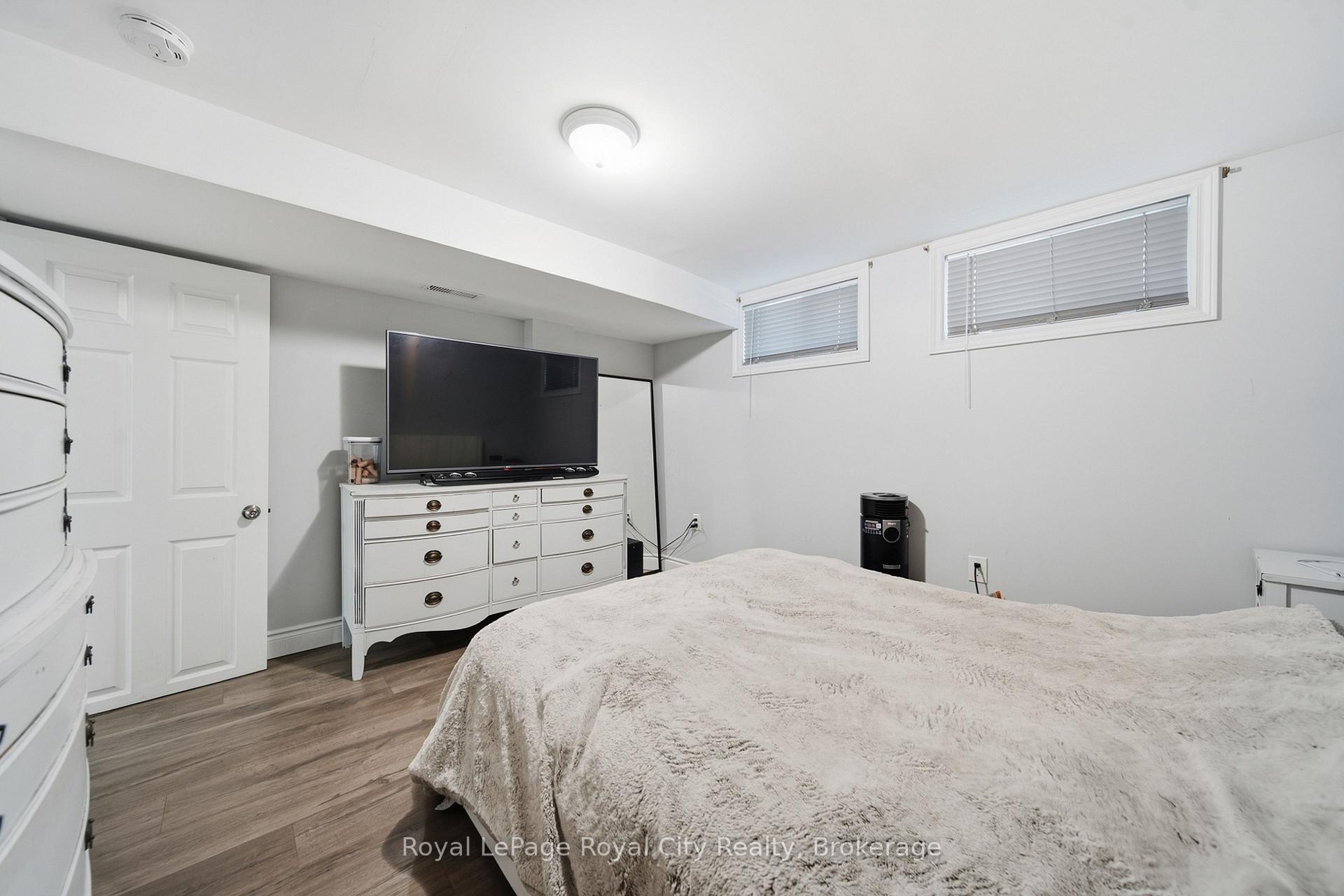 Photo 19 of 164 Waverley Drive, Guelph, Riverside Park — HOMEH