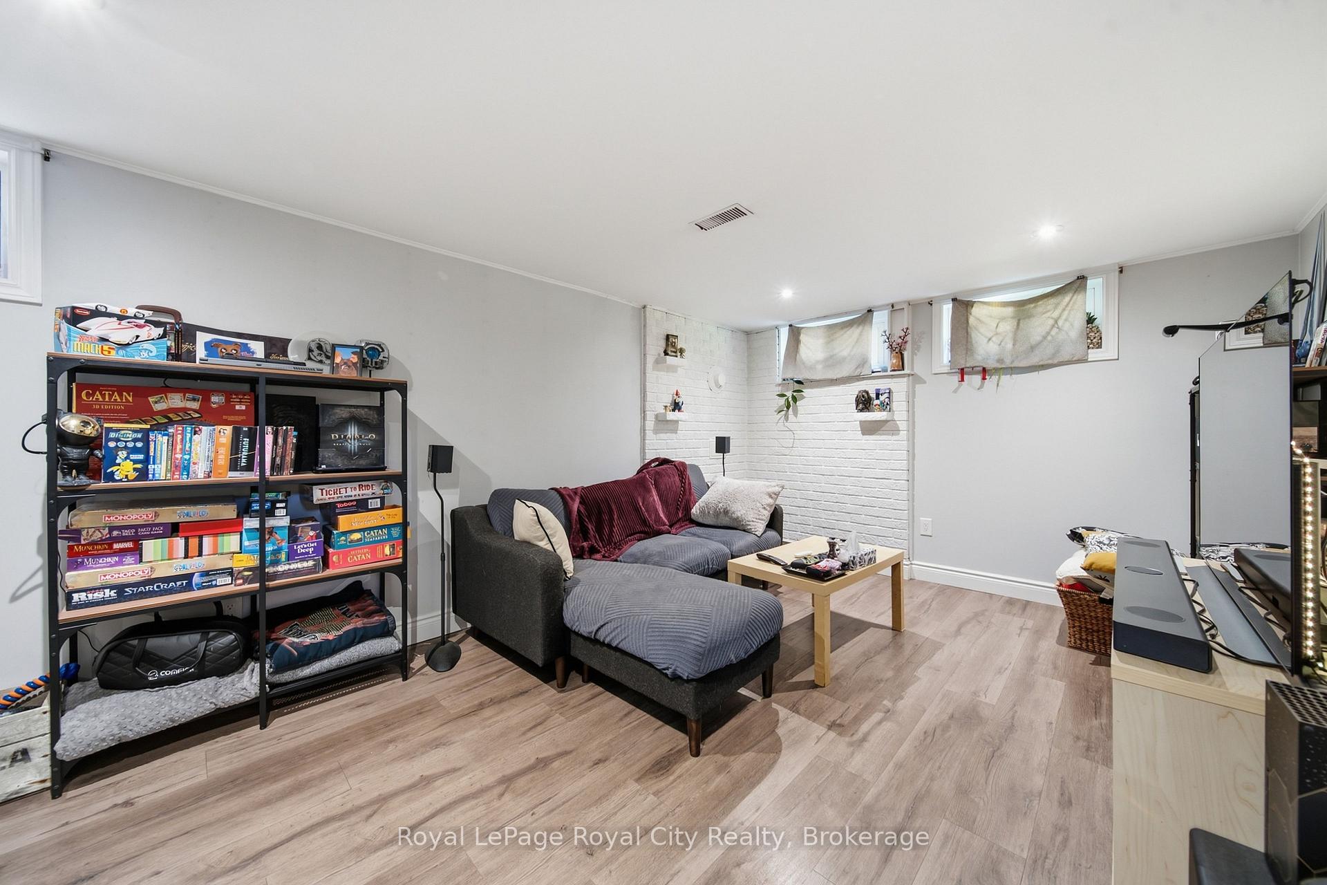 Photo 20 of 164 Waverley Drive, Guelph, Riverside Park — HOMEH