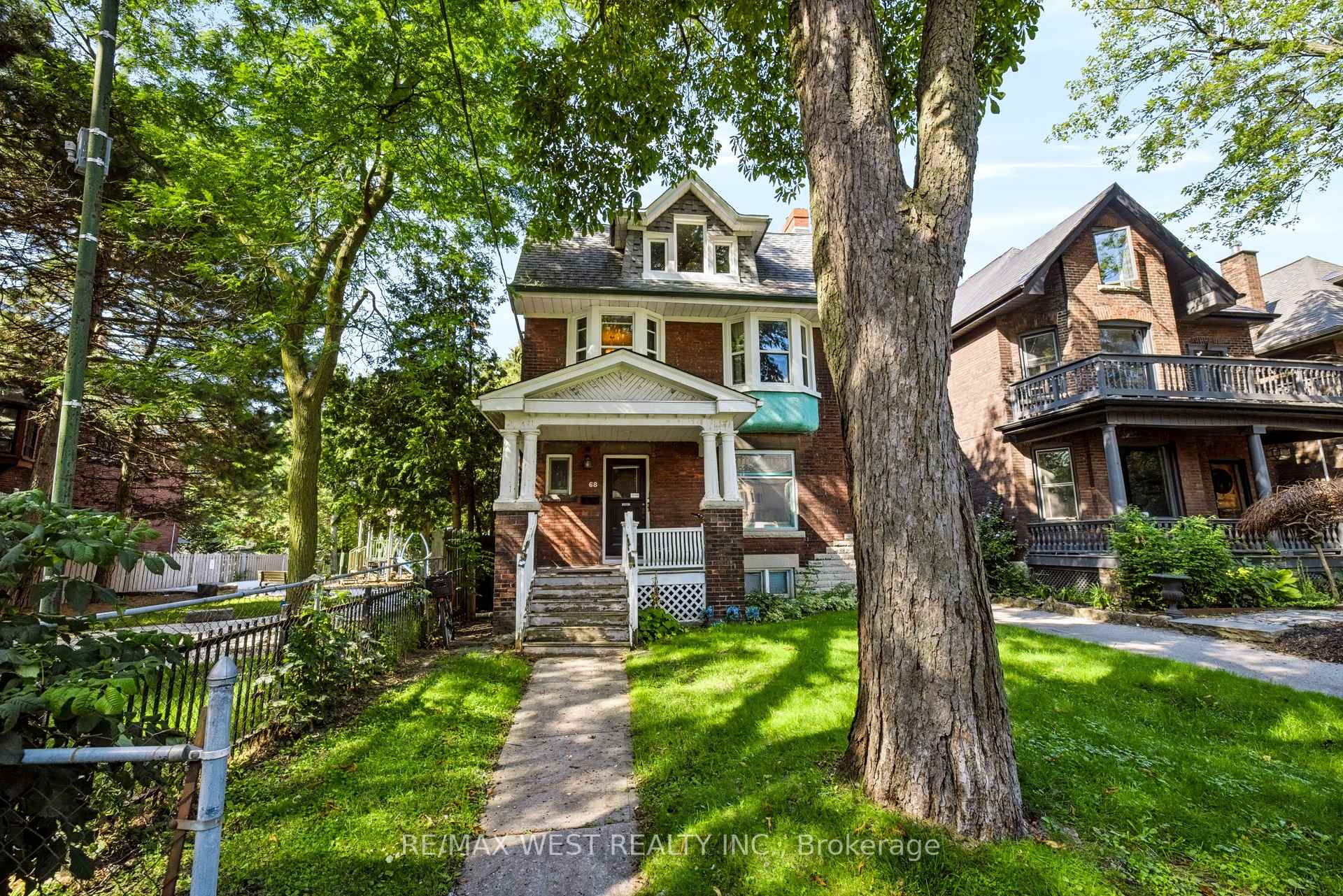 Photo 2 of 68 Beaty Avenue, Toronto, South Parkdale — HOMEH