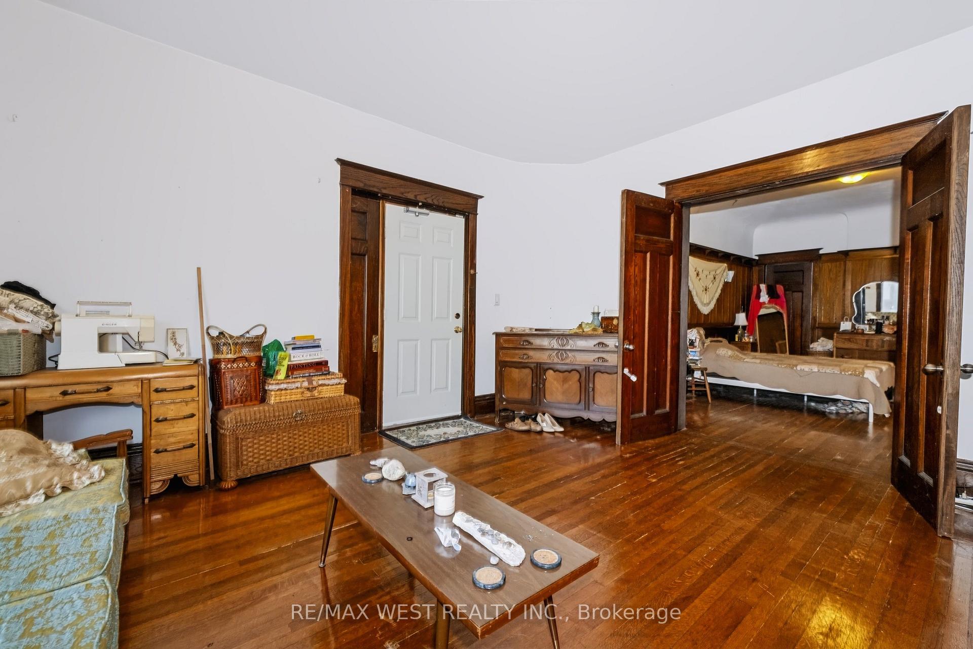 Photo 10 of 68 Beaty Avenue, Toronto, South Parkdale — HOMEH