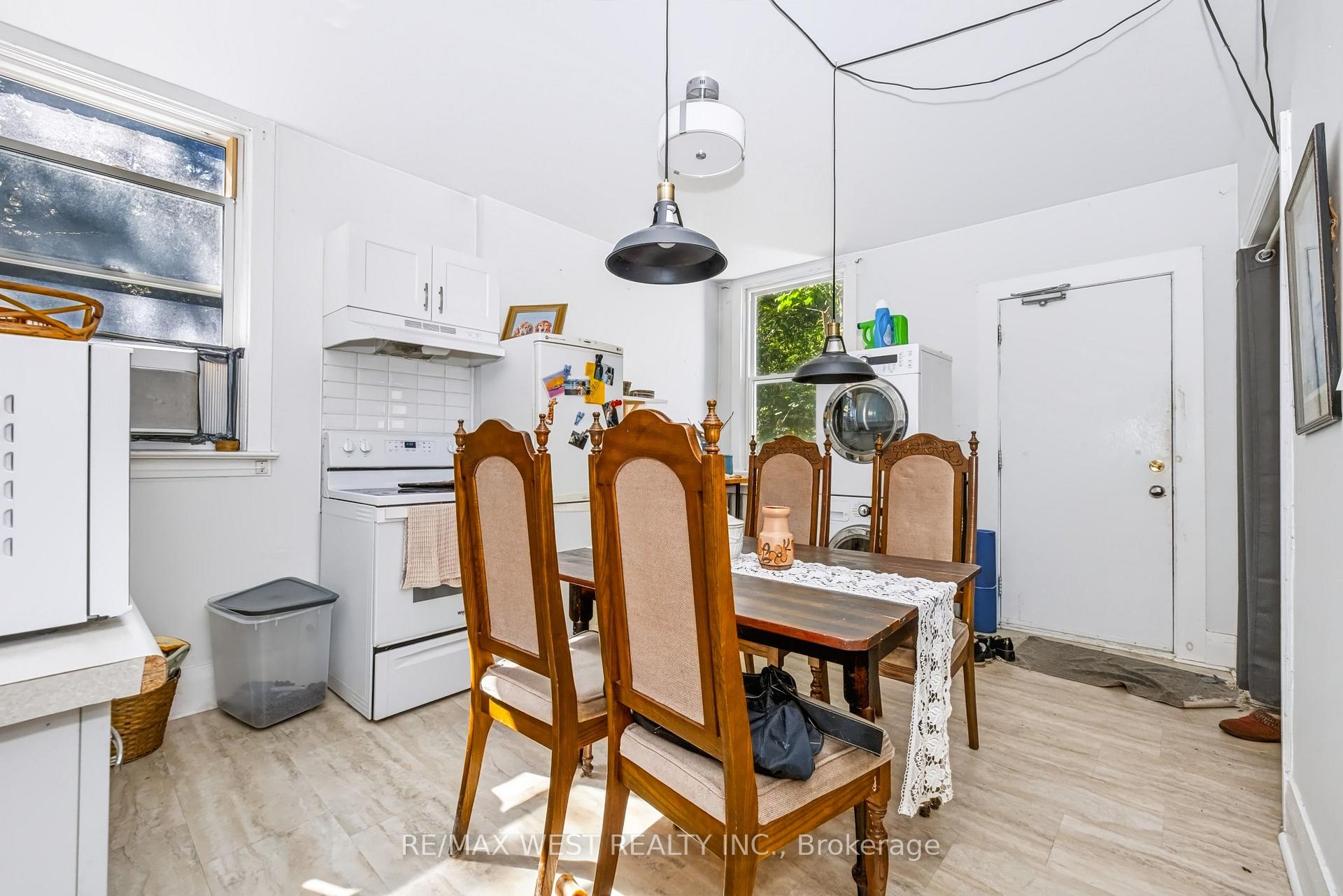 Photo 17 of 68 Beaty Avenue, Toronto, South Parkdale — HOMEH