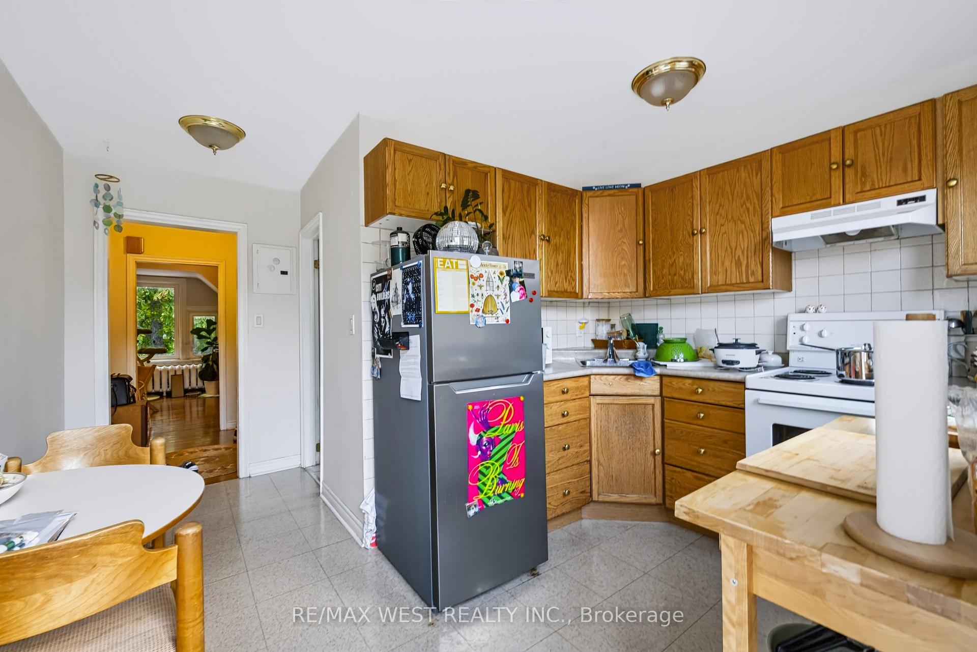 Photo 46 of 68 Beaty Avenue, Toronto, South Parkdale — HOMEH