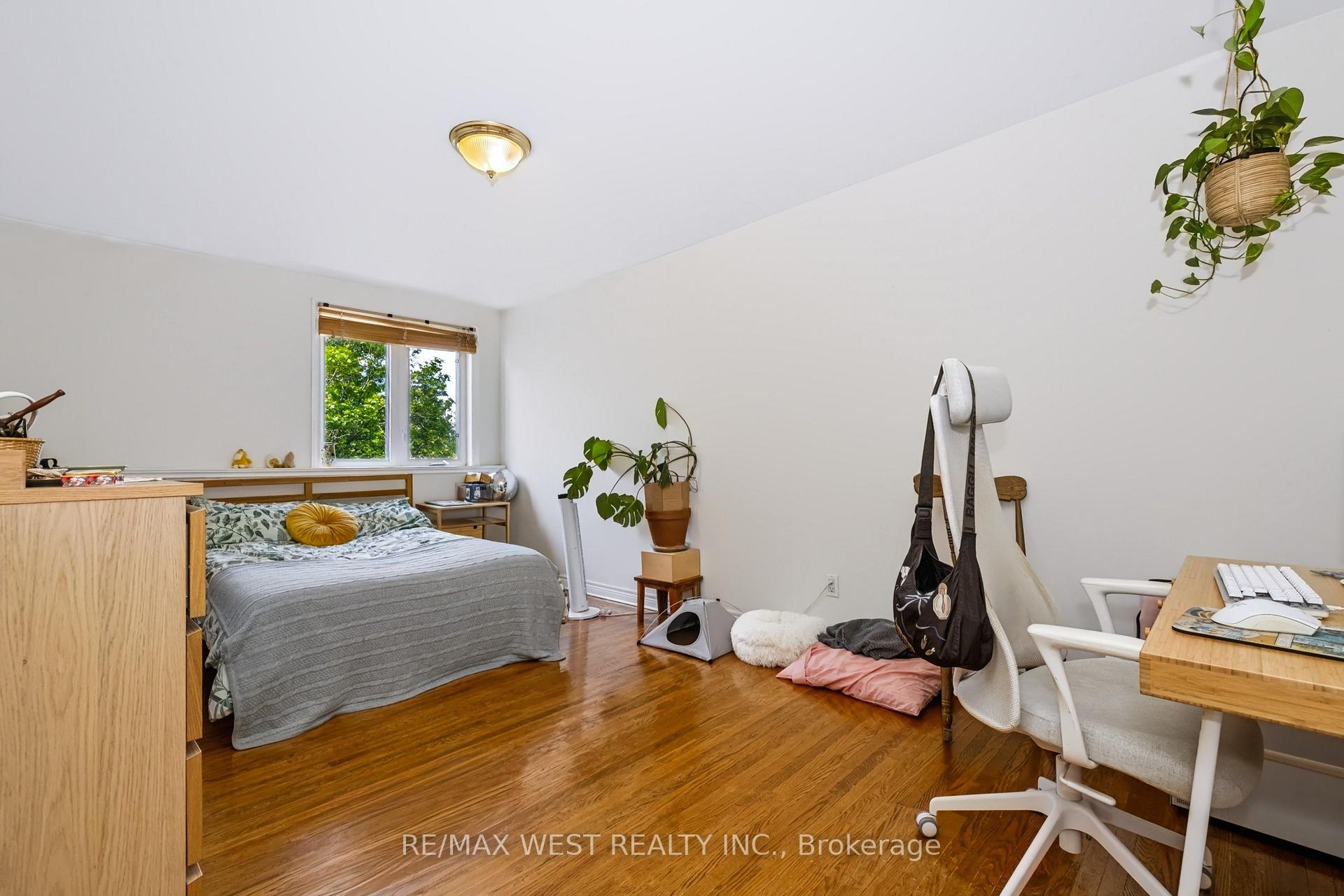 Photo 48 of 68 Beaty Avenue, Toronto, South Parkdale — HOMEH