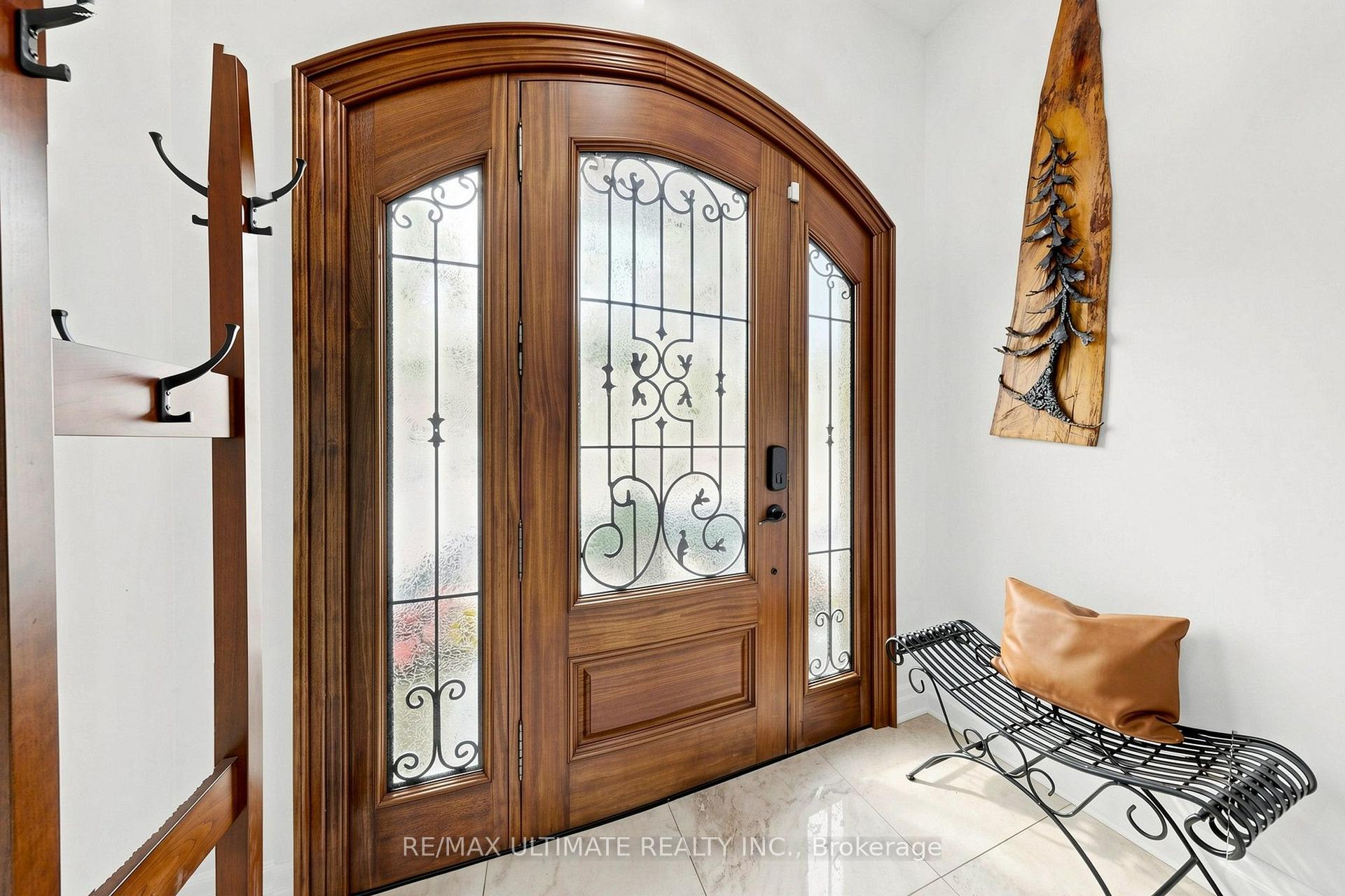 Photo 13 of 25 Bellehaven Crescent, Scarborough, Scarborough Village — HOMEH