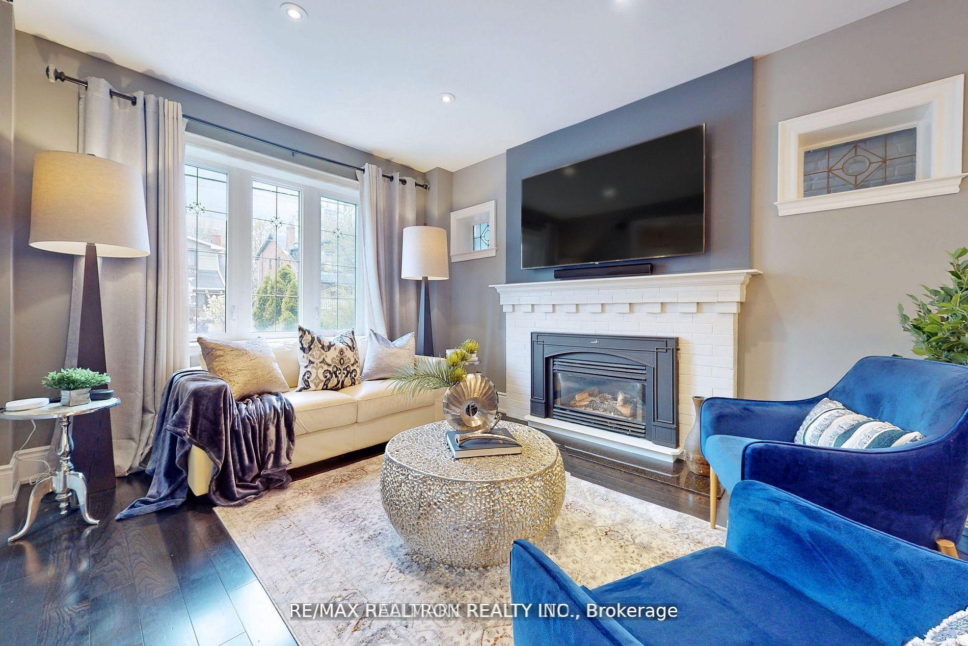 Photo 3 of 183 Blantyre Avenue, Scarborough, Birchcliffe-Cliffside — HOMEH