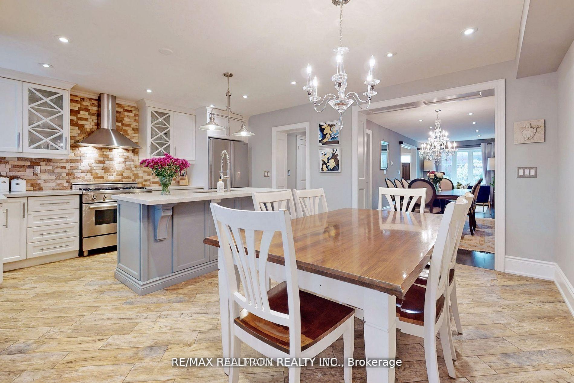 Photo 9 of 183 Blantyre Avenue, Scarborough, Birchcliffe-Cliffside — HOMEH
