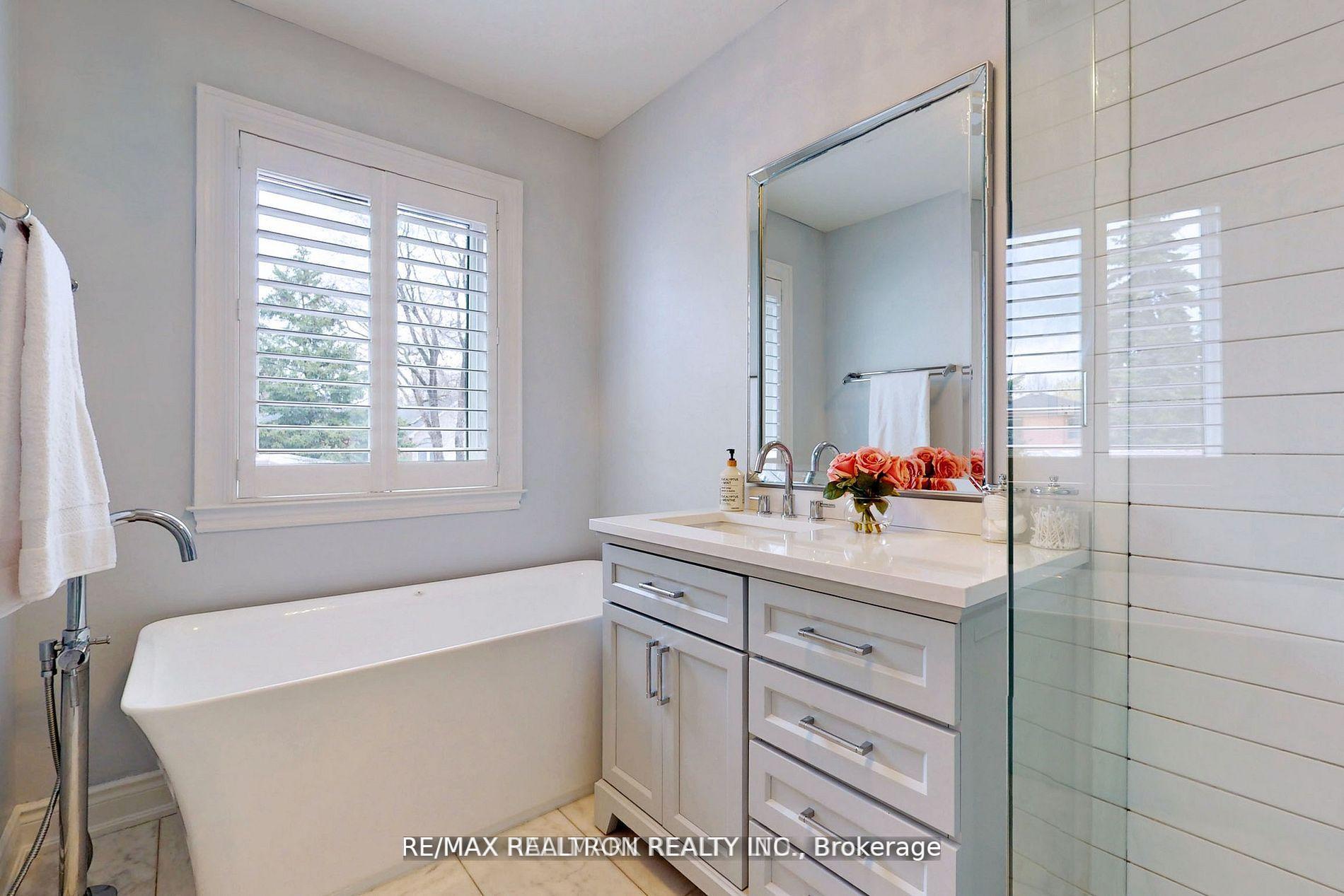 Photo 20 of 183 Blantyre Avenue, Scarborough, Birchcliffe-Cliffside — HOMEH