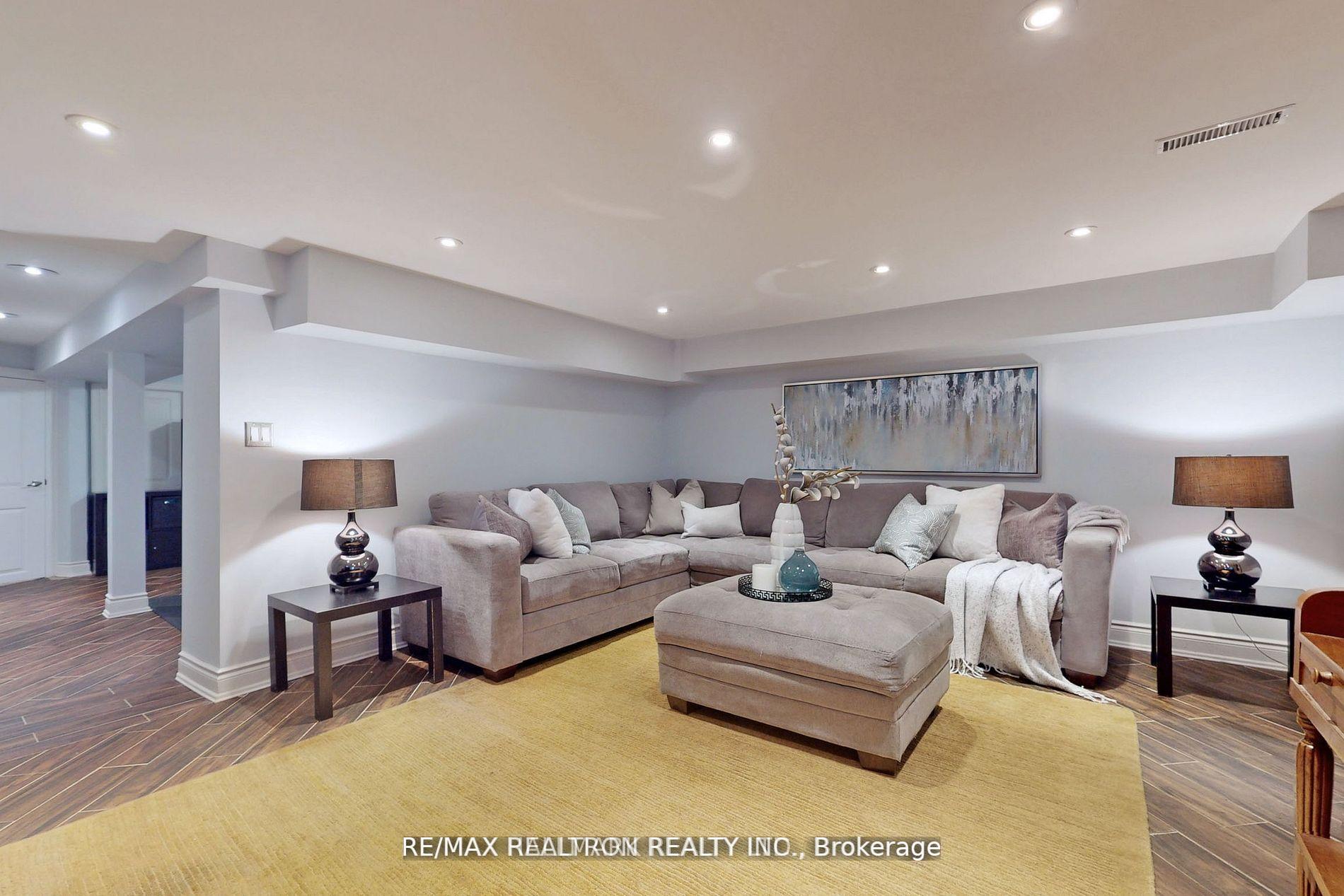 Photo 27 of 183 Blantyre Avenue, Scarborough, Birchcliffe-Cliffside — HOMEH
