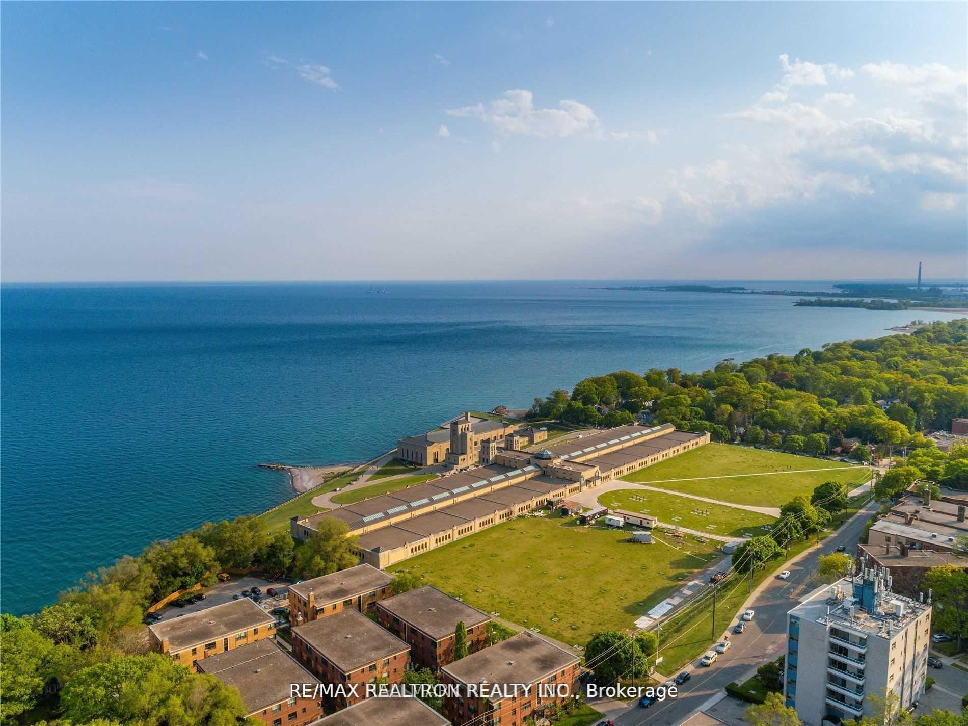 Photo 35 of 183 Blantyre Avenue, Scarborough, Birchcliffe-Cliffside — HOMEH