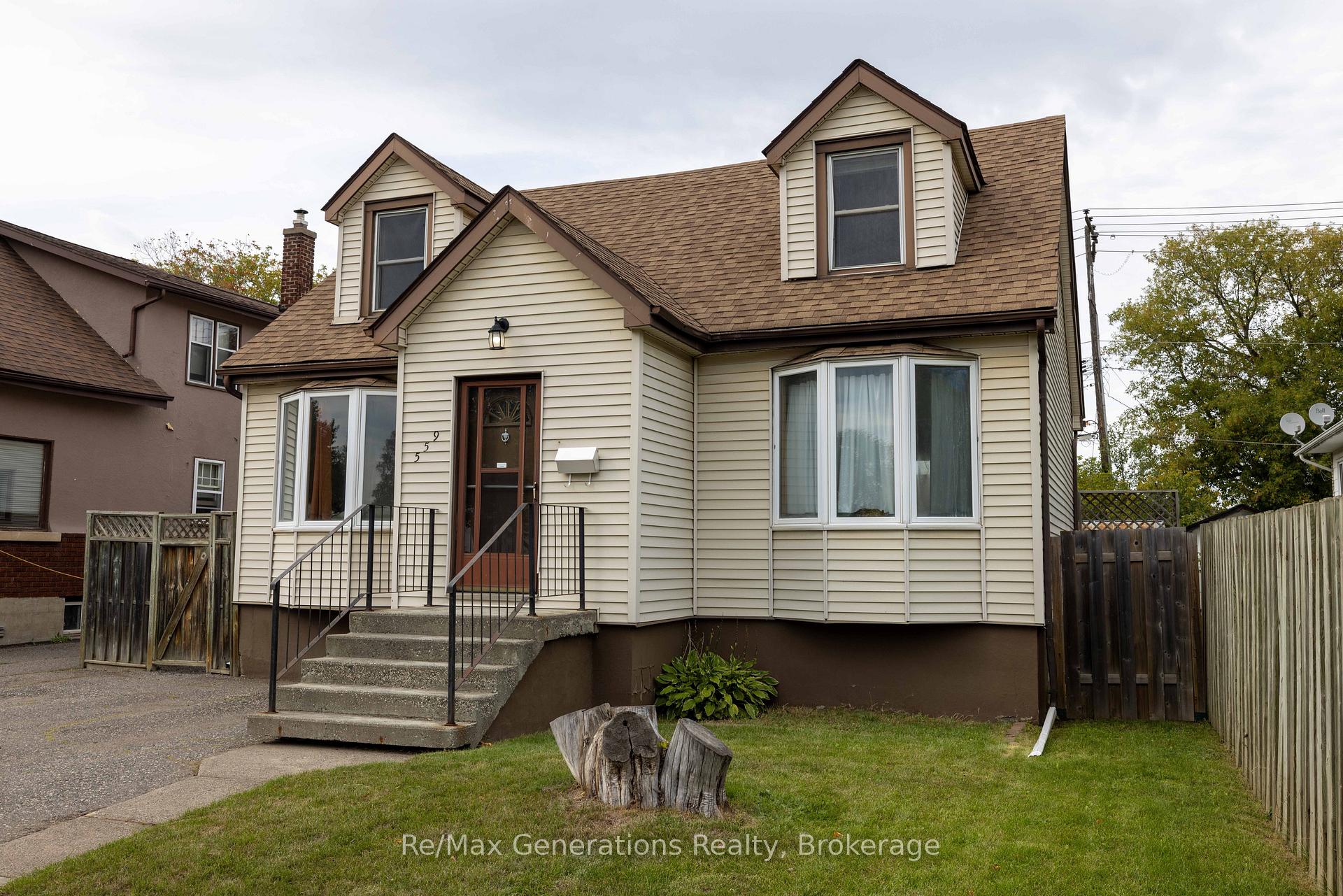 Photo 1 of 559 Empire Avenue E, Thunder Bay, Westfort — HOMEH
