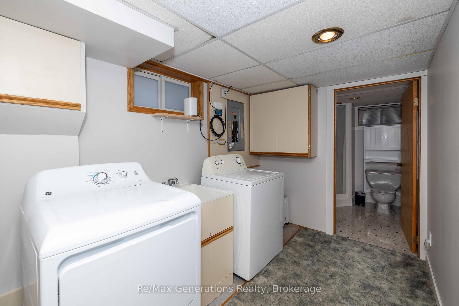 Photo 16 of 559 Empire Avenue E, Thunder Bay, Westfort — HOMEH