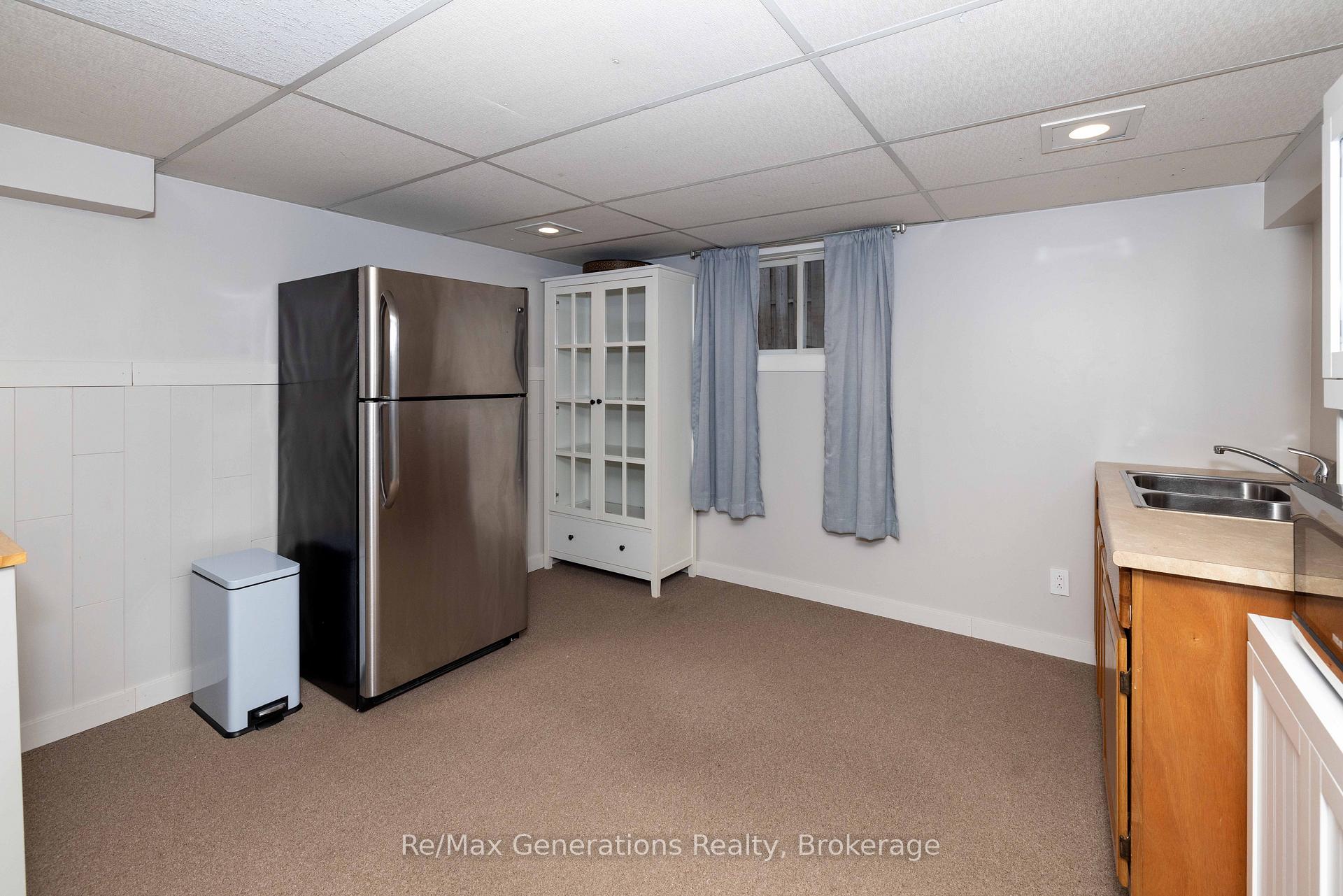 Photo 21 of 559 Empire Avenue E, Thunder Bay, Westfort — HOMEH