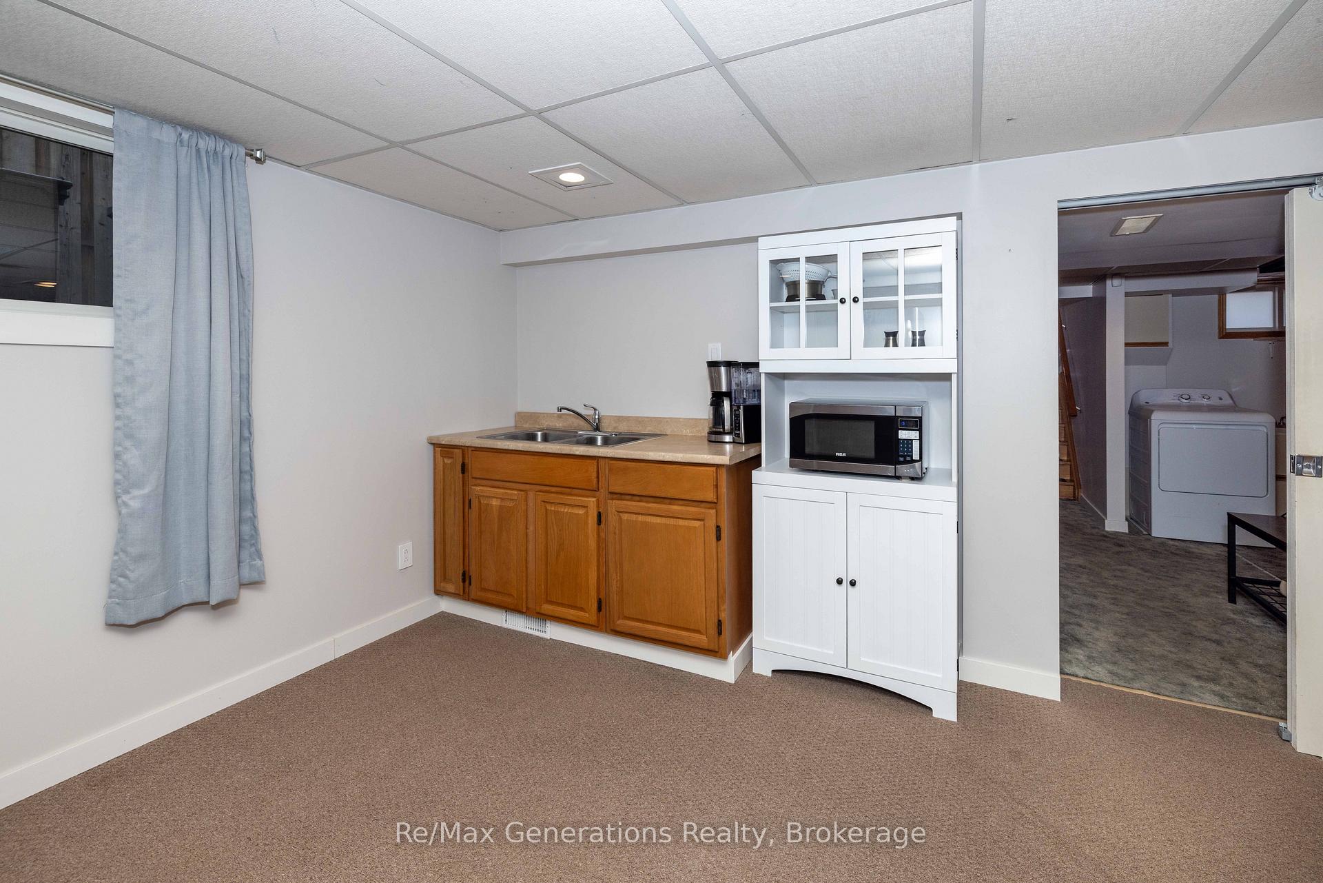 Photo 23 of 559 Empire Avenue E, Thunder Bay, Westfort — HOMEH