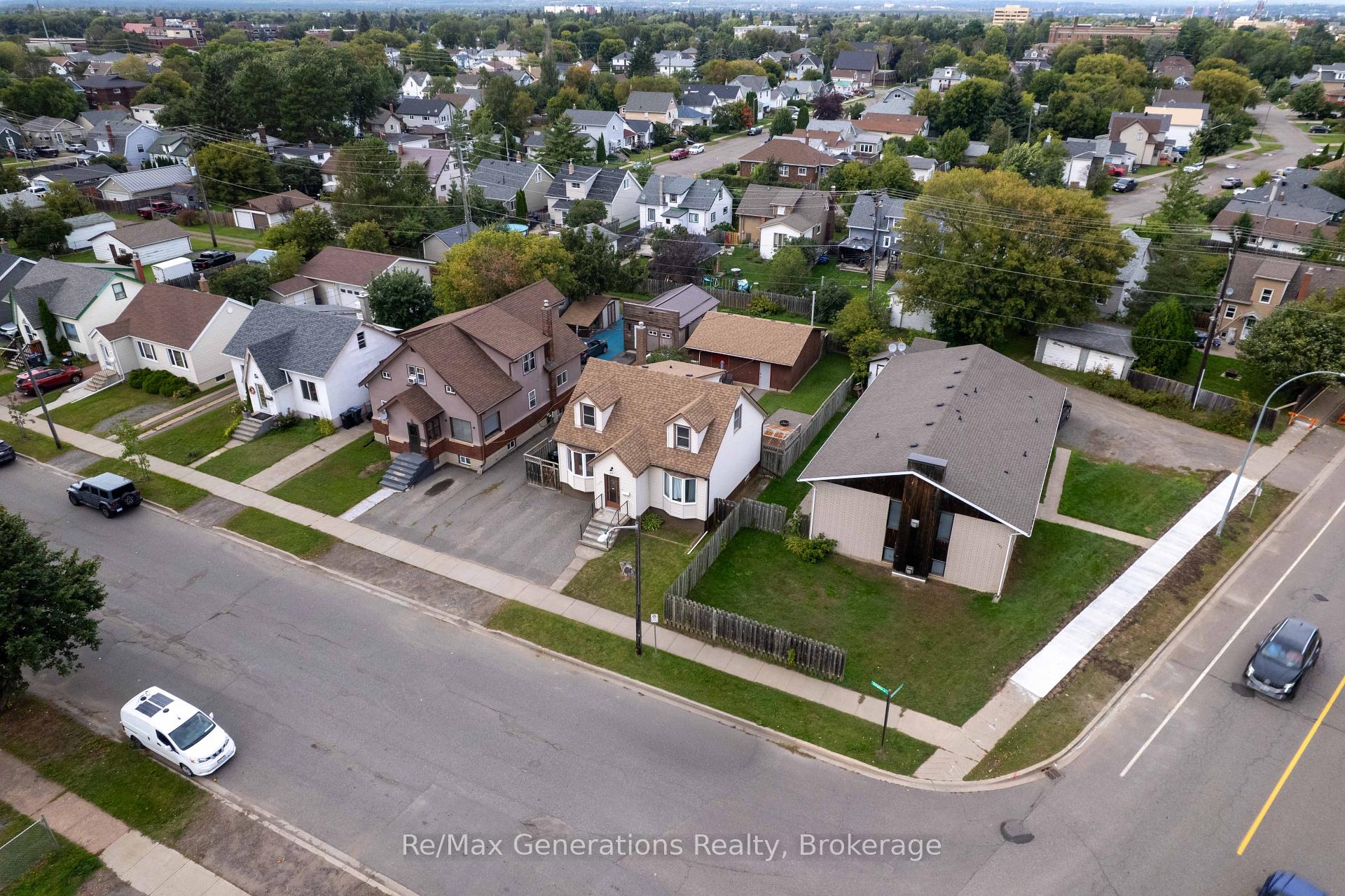 Photo 30 of 559 Empire Avenue E, Thunder Bay, Westfort — HOMEH