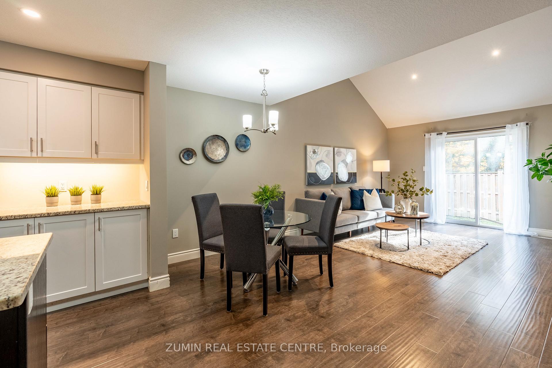 Photo 7 of Unit 10, 35 Chatfield Street, Ingersoll, Ingersoll - South — HOMEH