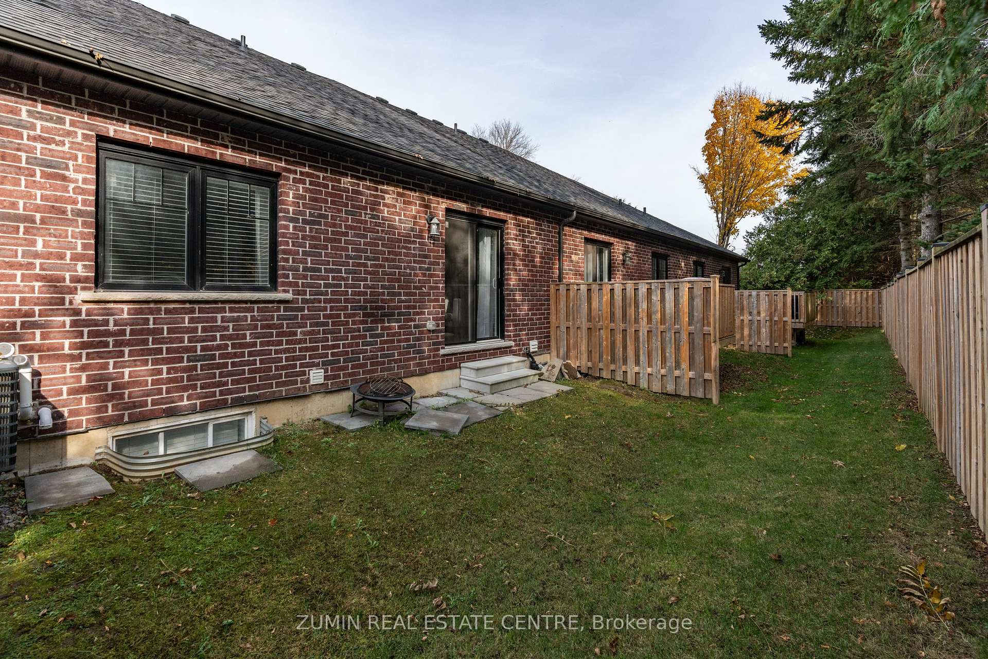 Photo 33 of Unit 10, 35 Chatfield Street, Ingersoll, Ingersoll - South — HOMEH