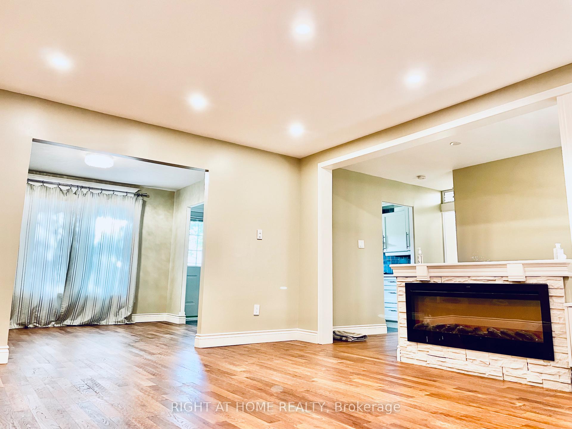 Photo 1 of 6 Beechcroft Circle, Barrie, Cundles East — HOMEH