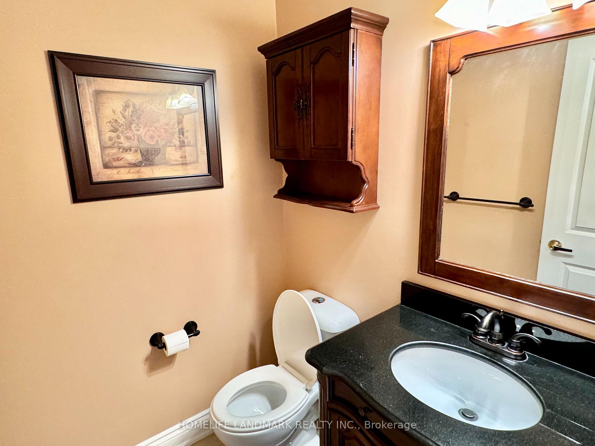 Photo 9 of 1049 Wetherby Lane E, Mississauga, Rathwood — HOMEH