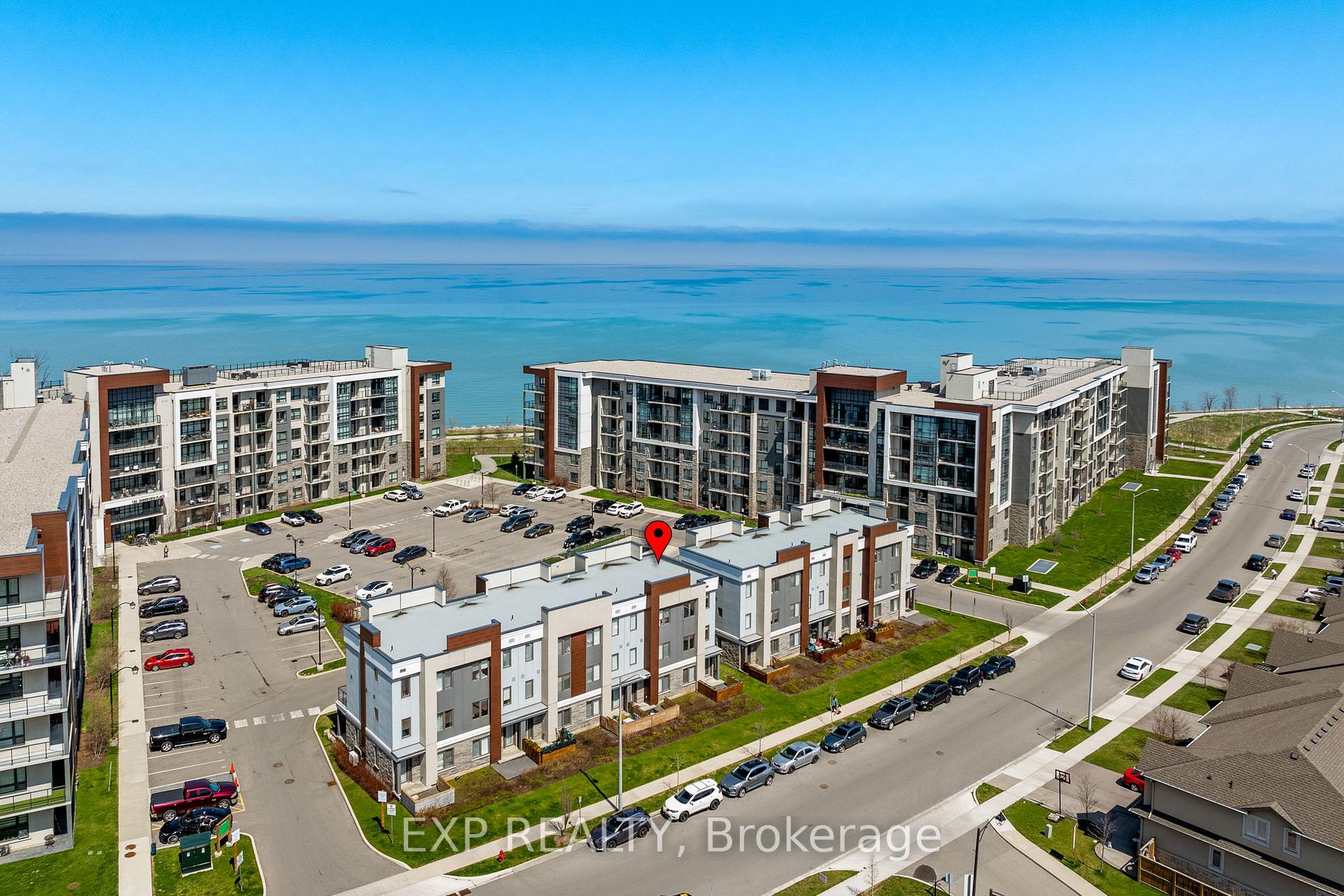 Photo 2 of Unit 6, 115 Shoreview Place, Hamilton, Lakeshore — HOMEH