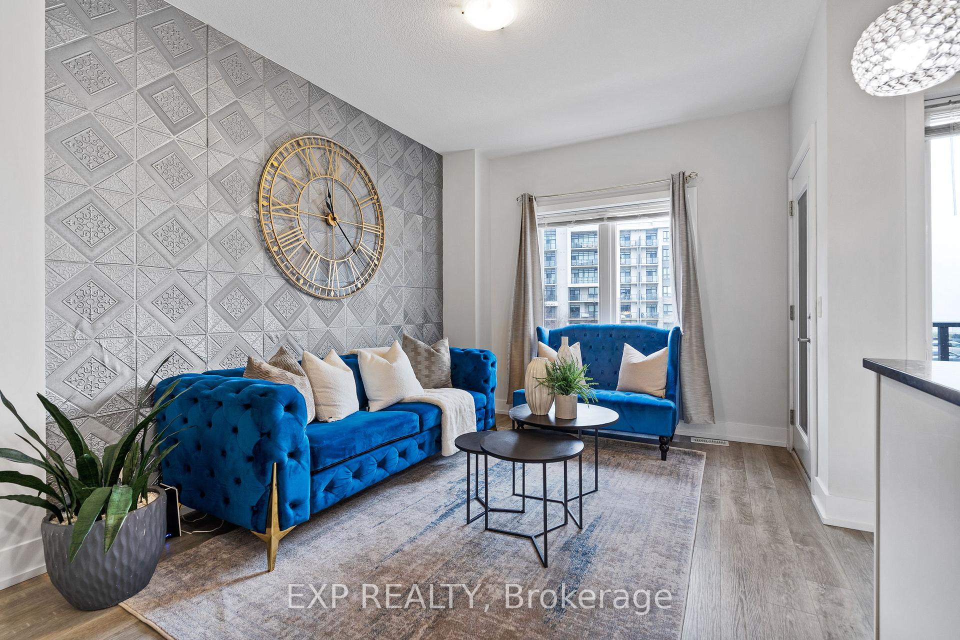 Photo 5 of Unit 6, 115 Shoreview Place, Hamilton, Lakeshore — HOMEH
