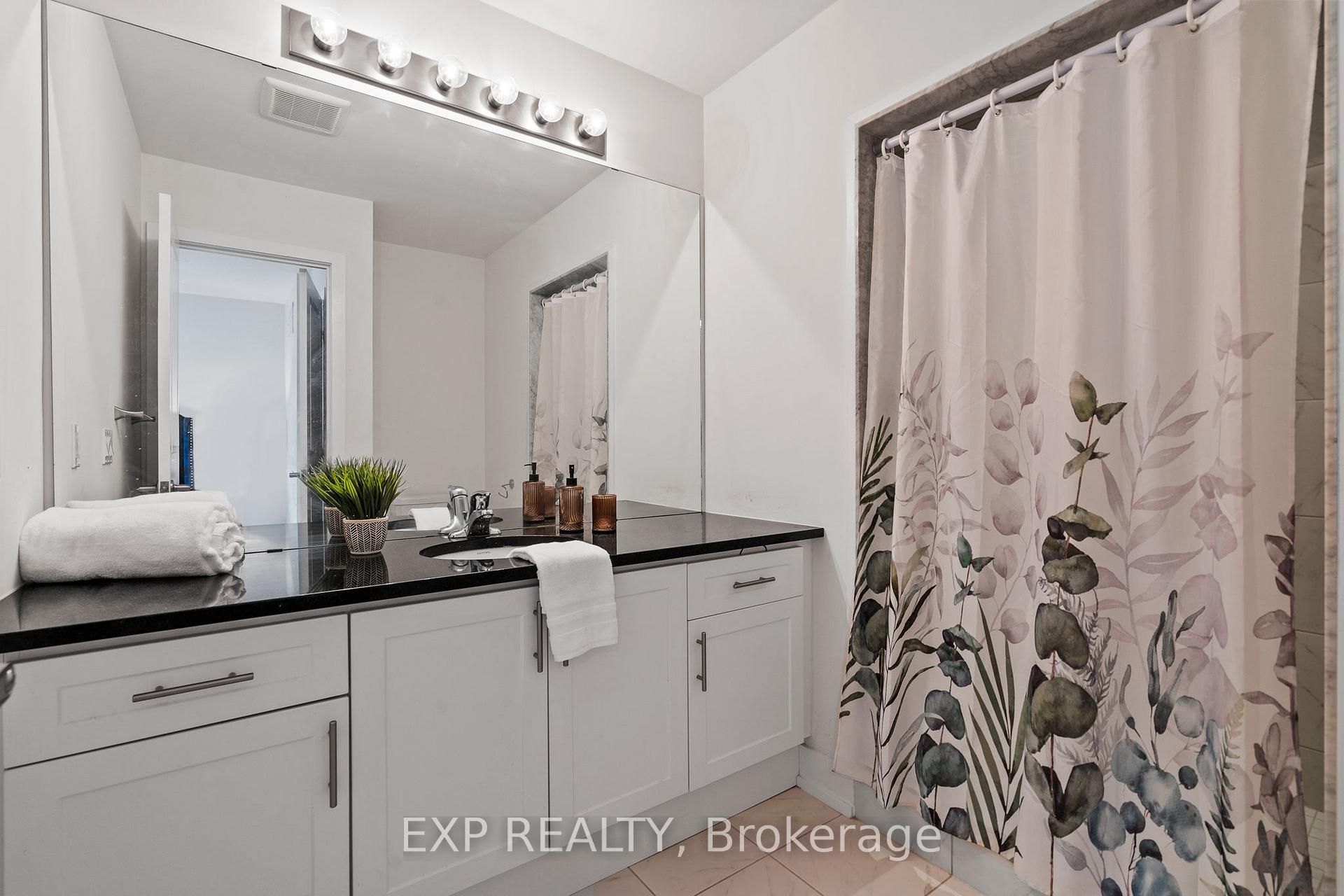 Photo 18 of Unit 6, 115 Shoreview Place, Hamilton, Lakeshore — HOMEH