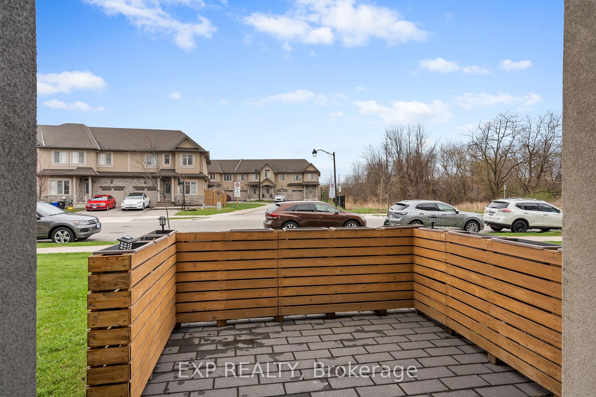 Photo 25 of Unit 6, 115 Shoreview Place, Hamilton, Lakeshore — HOMEH