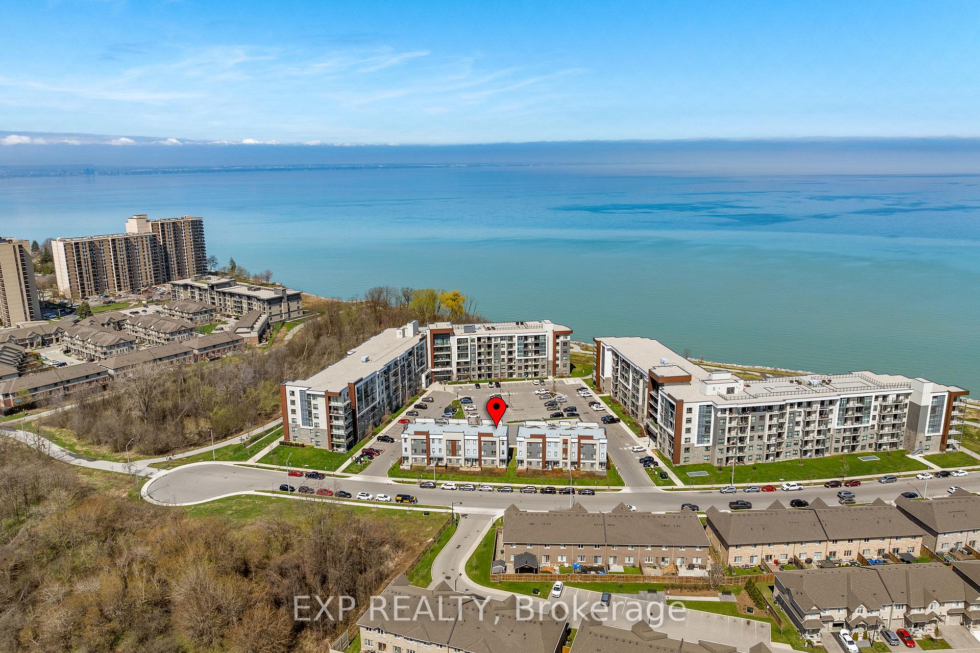 Photo 28 of Unit 6, 115 Shoreview Place, Hamilton, Lakeshore — HOMEH